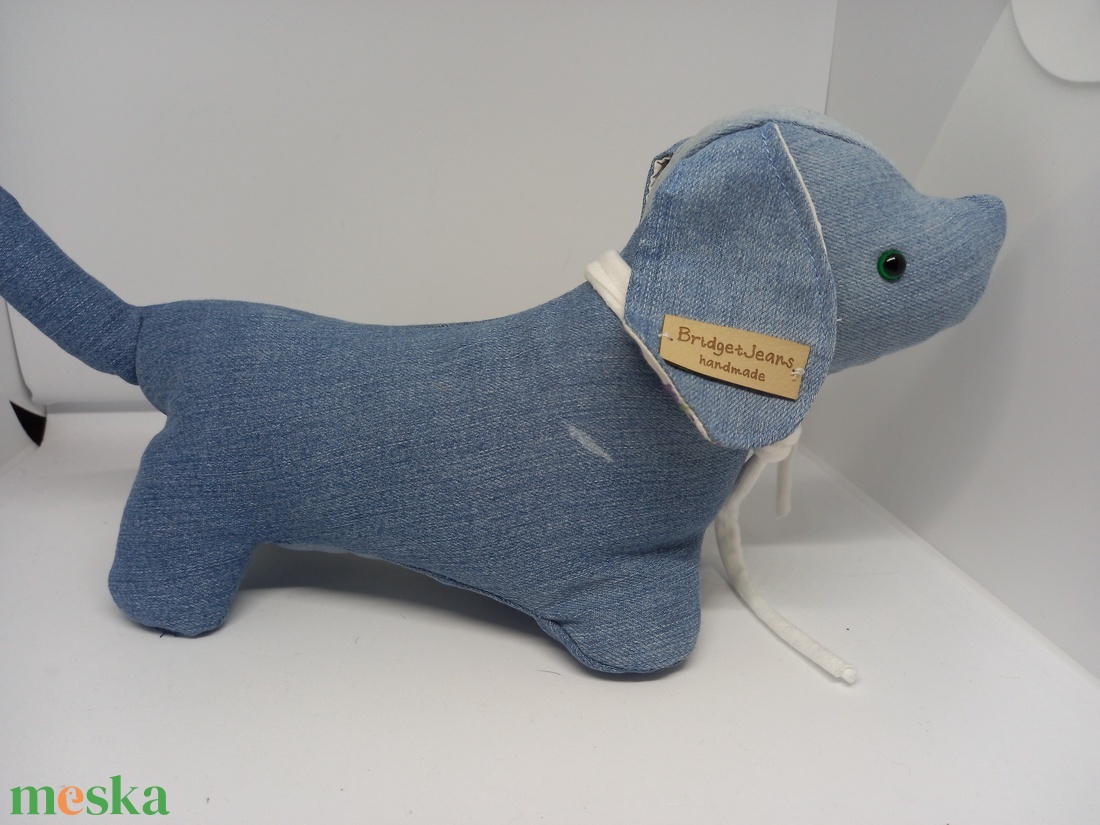 Tacskó Mikulás - formabontó viseletben :) - játék & sport - plüssállat & játékfigura - maci - Meska.hu