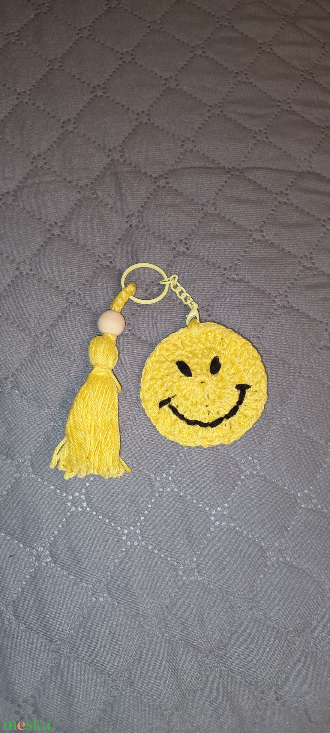 Smiley kulcstartó - táska & tok - kulcstartó & táskadísz - kulcstartó - Meska.hu