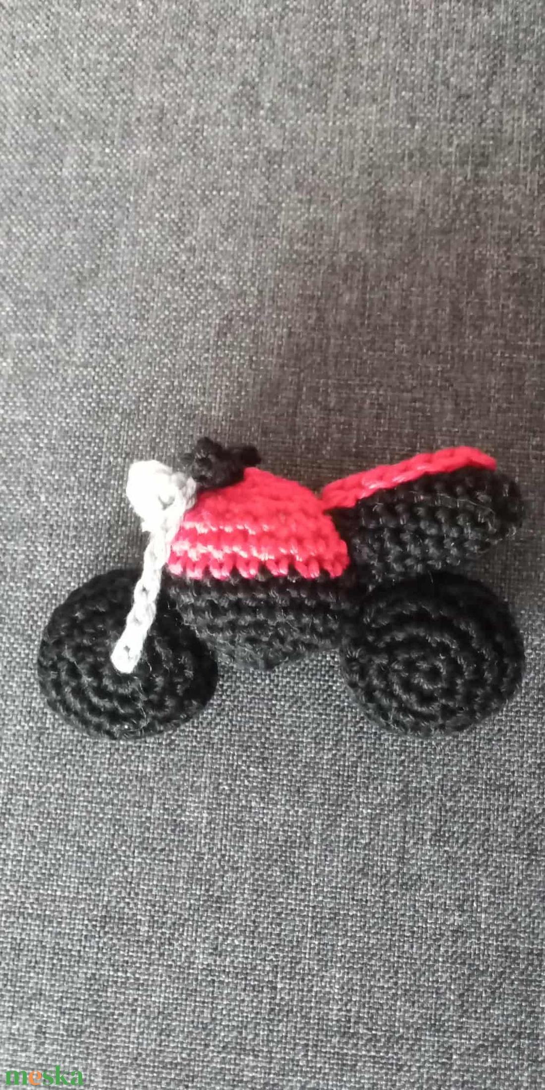 Motor kulcstartó - játék & sport - plüssállat & játékfigura - plüss autó & motor - Meska.hu