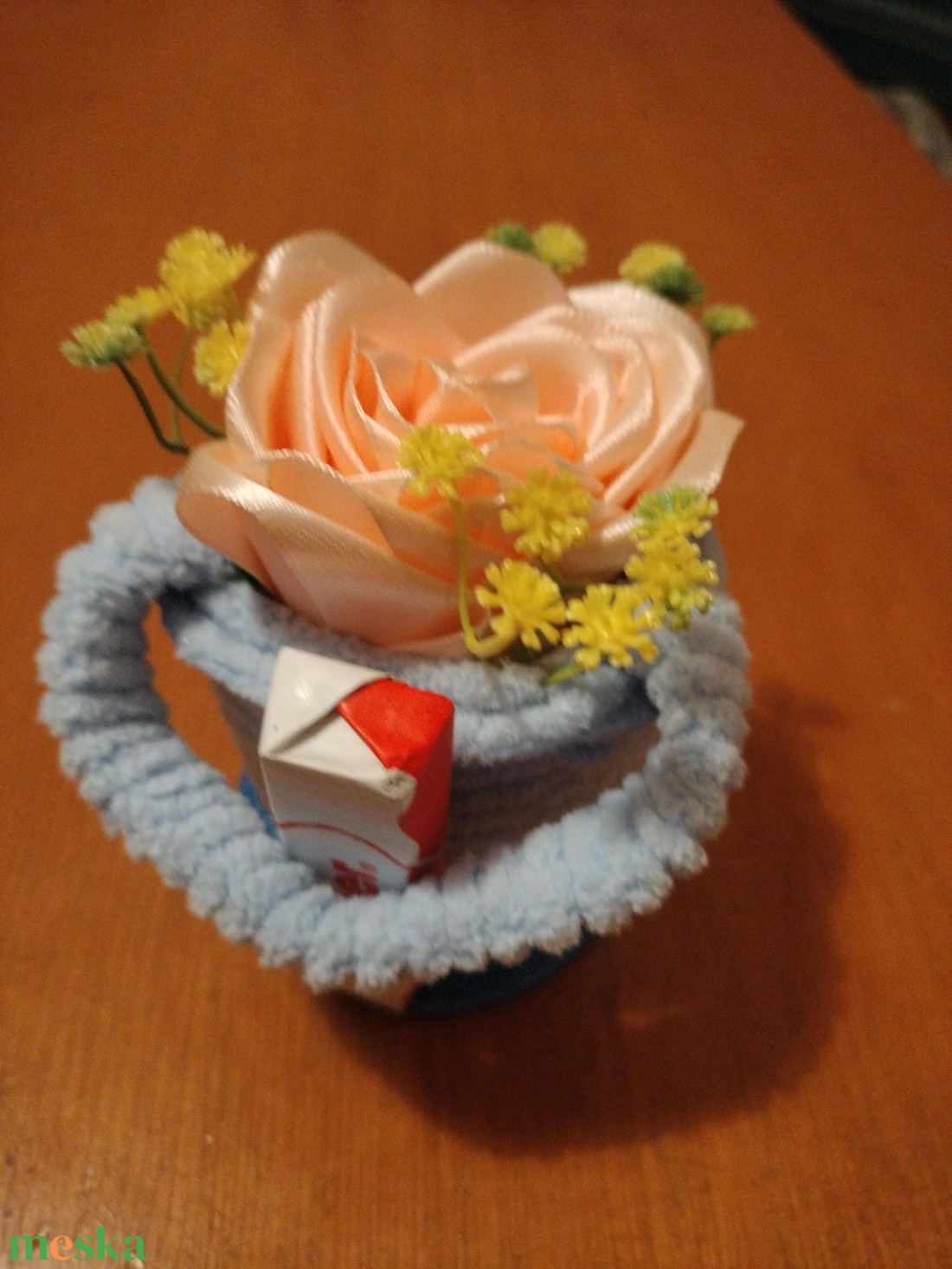 Nő napi kis kosárkák - otthon & életmód - virágdekoráció - virágdíszek - virágdísz kaspóban - Meska.hu