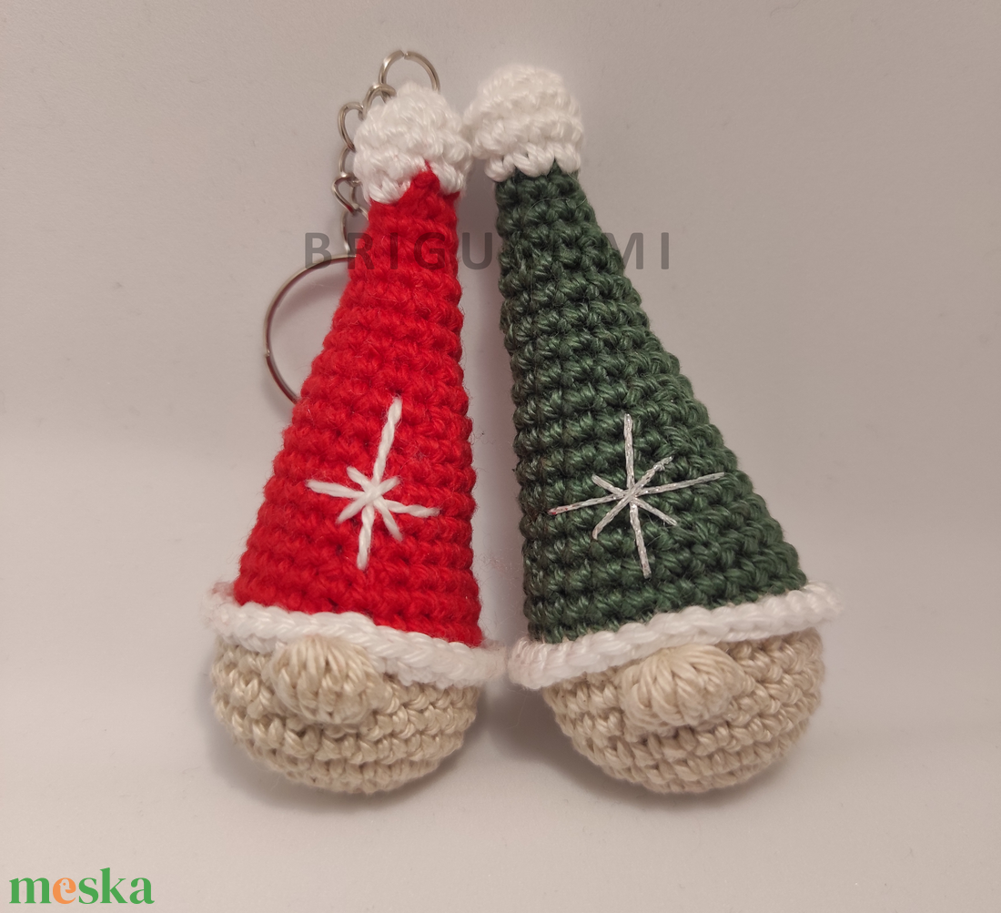 Karácsonyi Manó kulcstartó horgolási minta - diy (csináld magad) - szabásminta, útmutató - horgolási minta - Meska.hu Karácsonyi Manó kulcstartó horgolási minta - diy (csináld magad) - szabásminta, útmutató - horgolási minta - Meska.hu