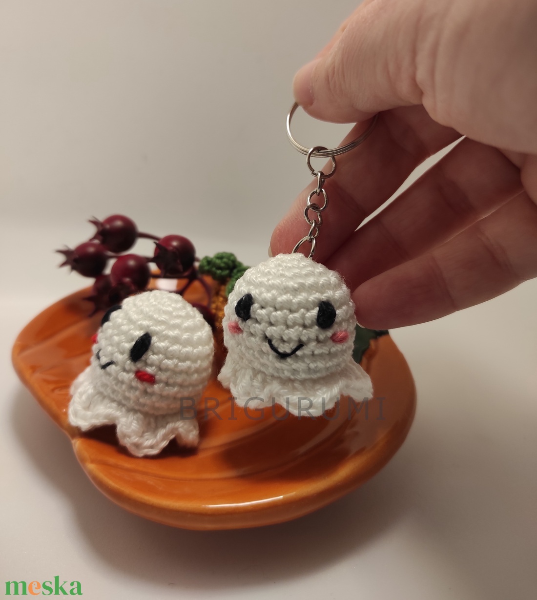 Szellemke horgolási minta - diy (csináld magad) - szabásminta, útmutató - horgolási minta - Meska.hu Szellemke horgolási minta - diy (csináld magad) - szabásminta, útmutató - horgolási minta - Meska.hu