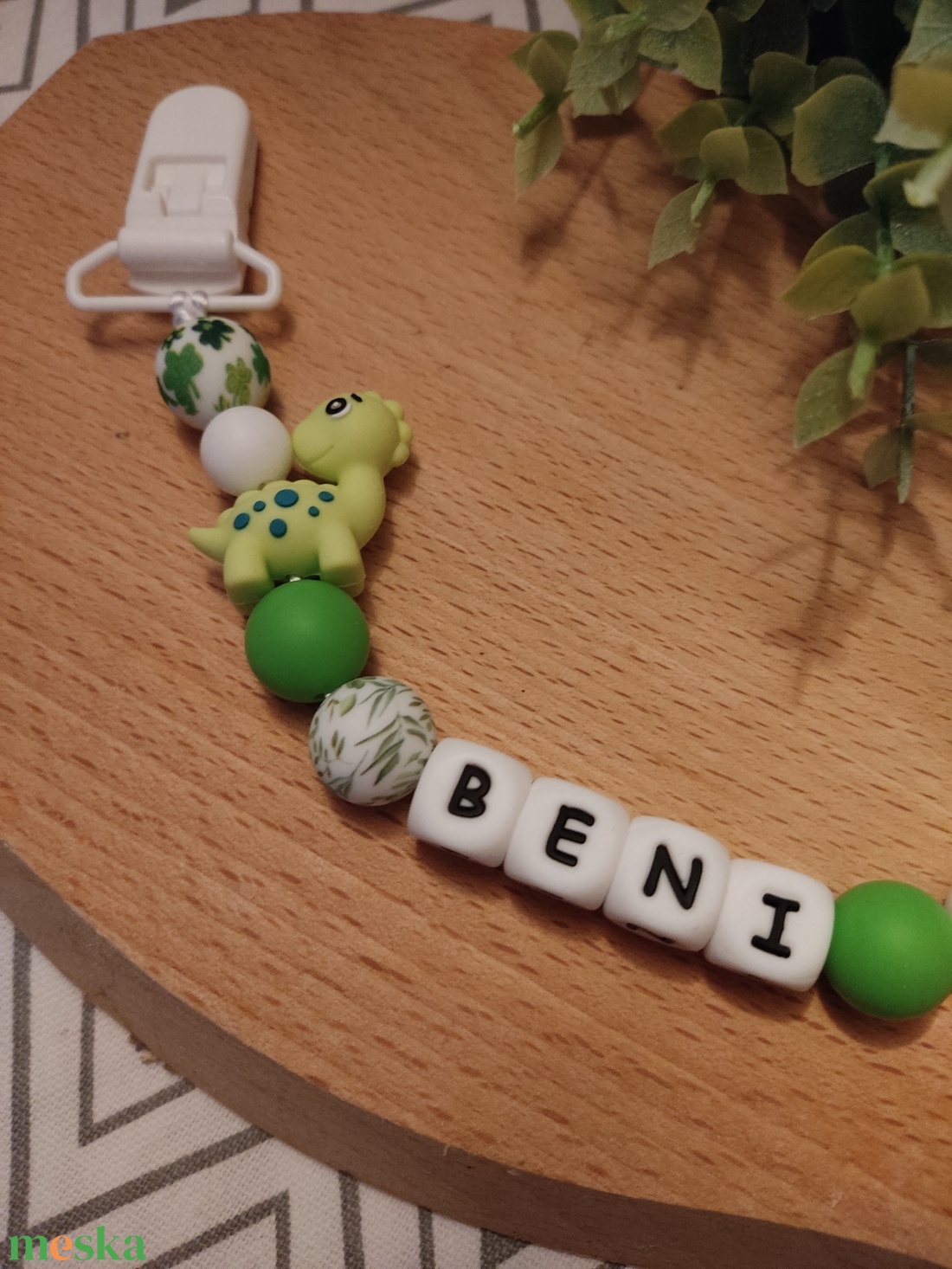 Dinós szilikon cumilánc  - játék & sport - 3 éves kor alattiaknak - cumilánc - Meska.hu