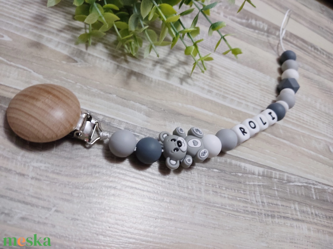 Macis egyedi szilikon cumilánc kisfiúnak  - baba - mama - baba játékok - cumilánc - Meska.hu