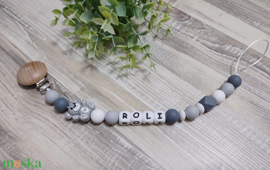 Macis egyedi szilikon cumilánc kisfiúnak  - baba - mama - baba játékok - cumilánc - Meska.hu