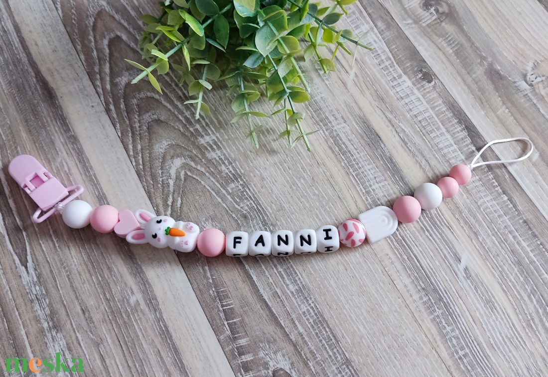 Húsvéti nyuszis egyedi cumilánc  - baba - mama - baba játékok - cumilánc - Meska.hu