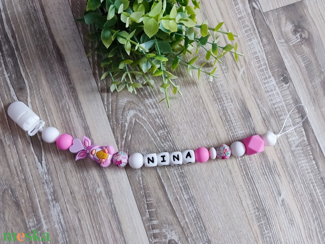 Húsvéti nyuszis egyedi cumilánc  - baba - mama - baba játékok - cumilánc - Meska.hu