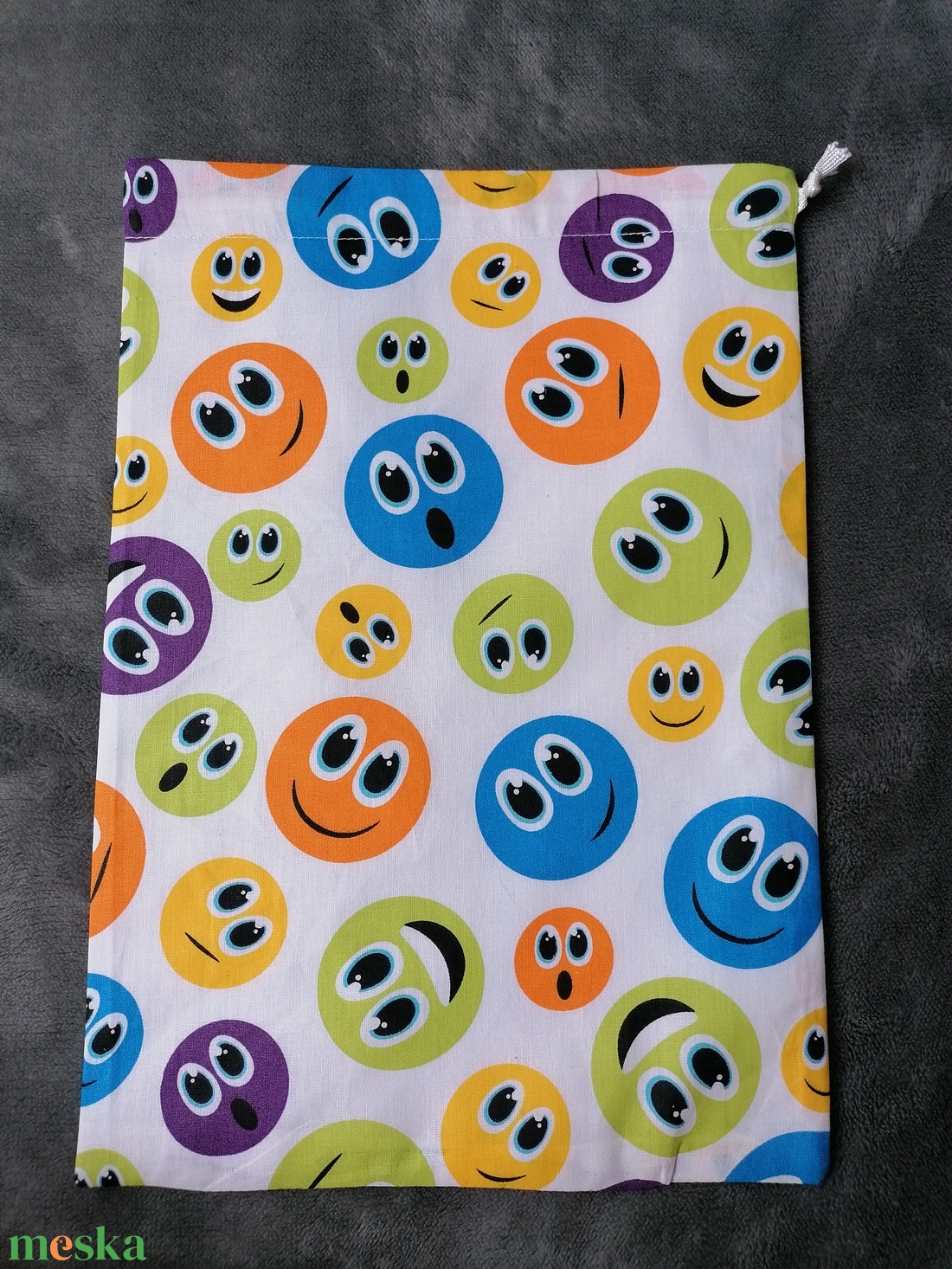 Kenyeres zsák - smiley mintás - táska & tok - bevásárlás & shopper táska - kenyeres zsák - Meska.hu Kenyeres zsák - smiley mintás - táska & tok - bevásárlás & shopper táska - kenyeres zsák - Meska.hu