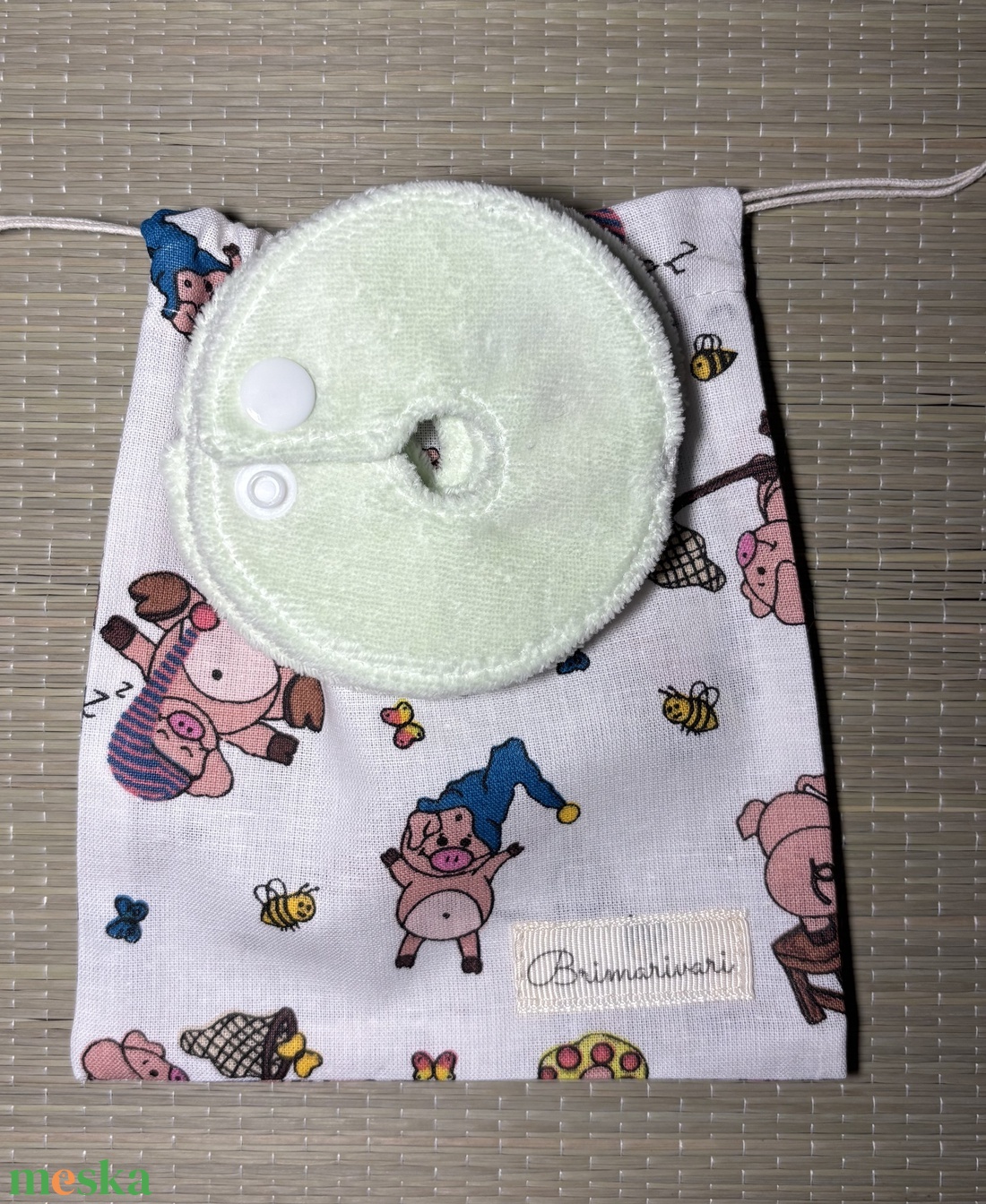 Mic-key button gyomorszondához alátét / g-tube covers vidám malacok - szépségápolás - egészségmegőrzési kellékek - Meska.hu