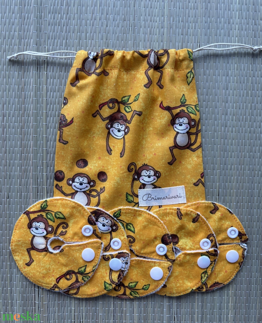 Mic-key button gyomorszondához alátét / g-tube covers kis majmok -  - Meska.hu