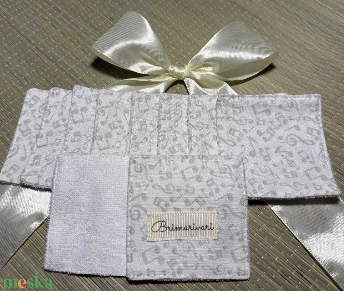 Arctisztító párna -  hangjegyek  - szépségápolás - arcápolás - arctisztító korong - Meska.hu