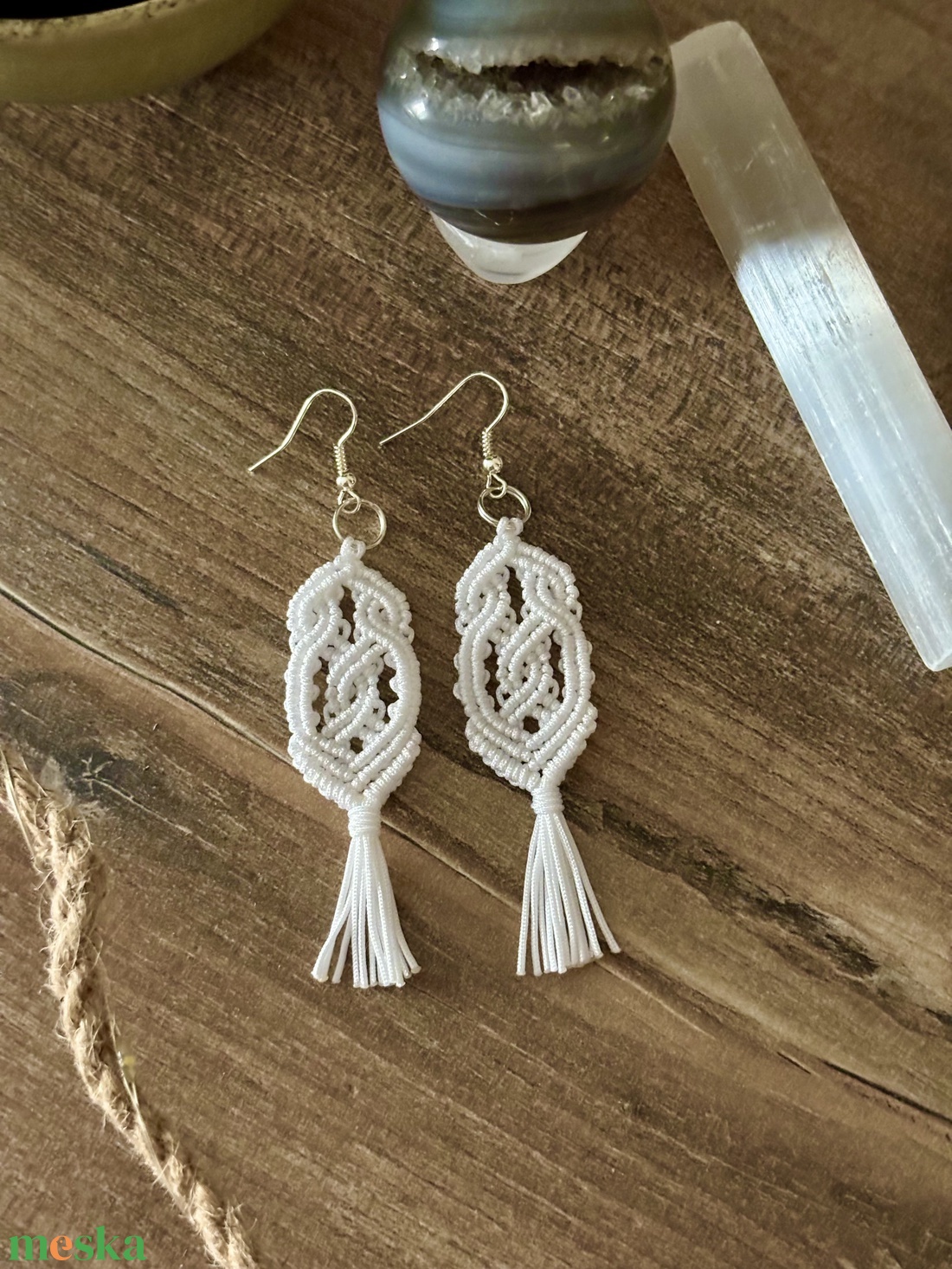 BrittArt makramé fülbevaló - ékszer - fülbevaló - lógó fülbevaló - Meska.hu