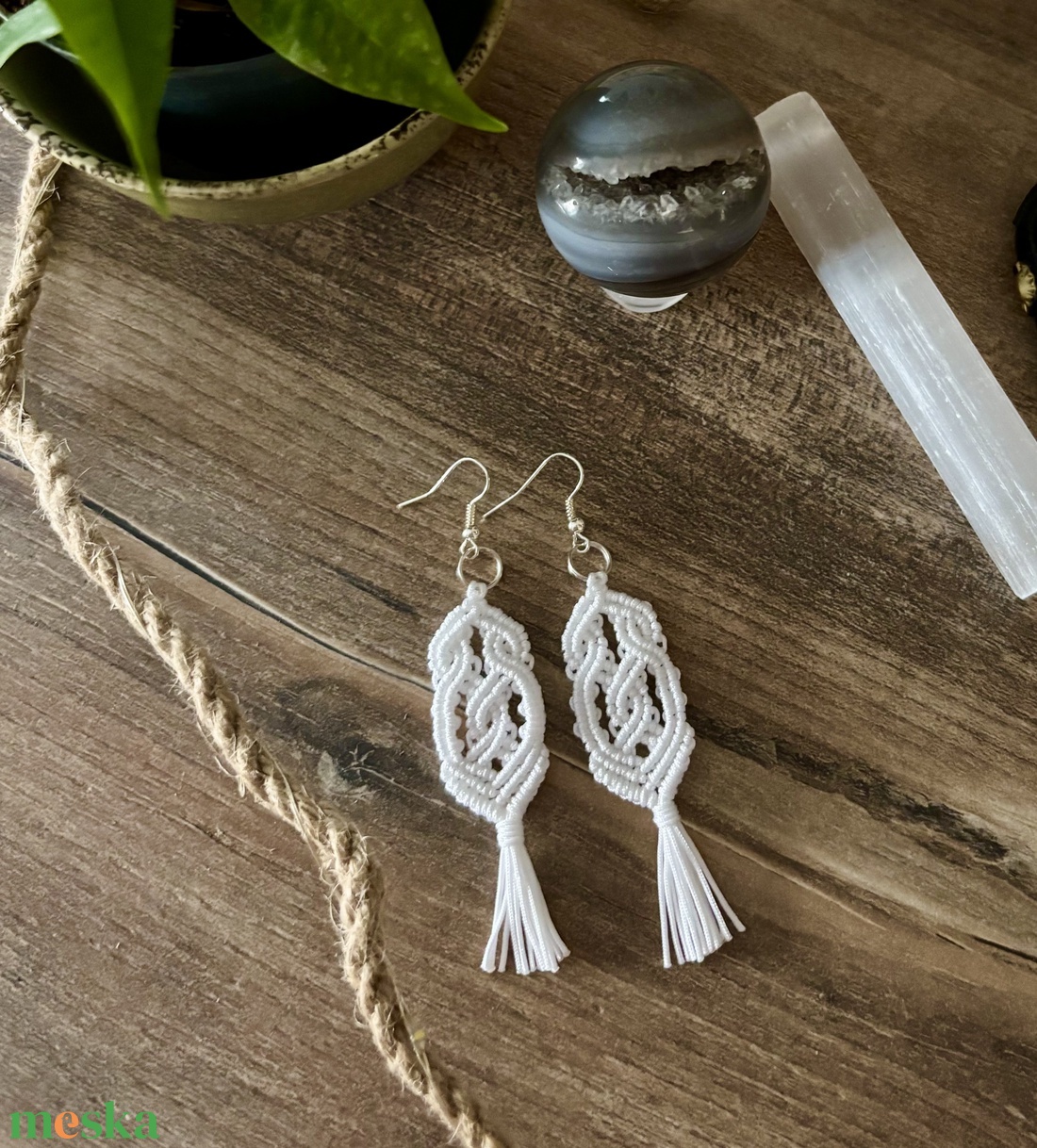 BrittArt makramé fülbevaló - ékszer - fülbevaló - lógó fülbevaló - Meska.hu