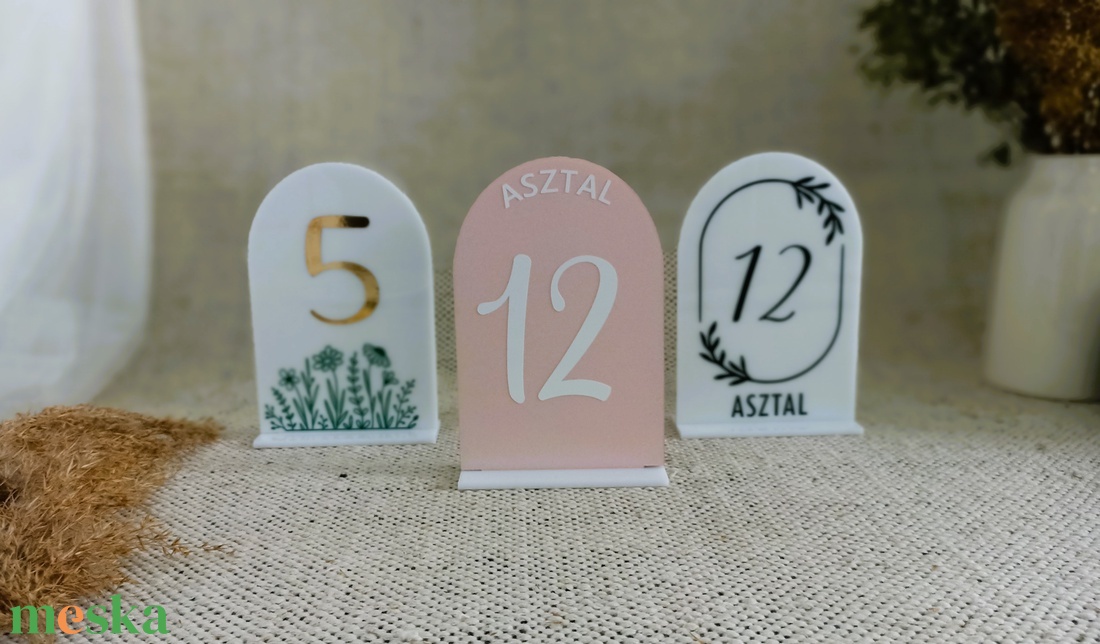 Esküvői asztalszámtábla - esküvő - dekoráció - asztaldísz - Meska.hu Esküvői asztalszámtábla - esküvő - dekoráció - asztaldísz - Meska.hu