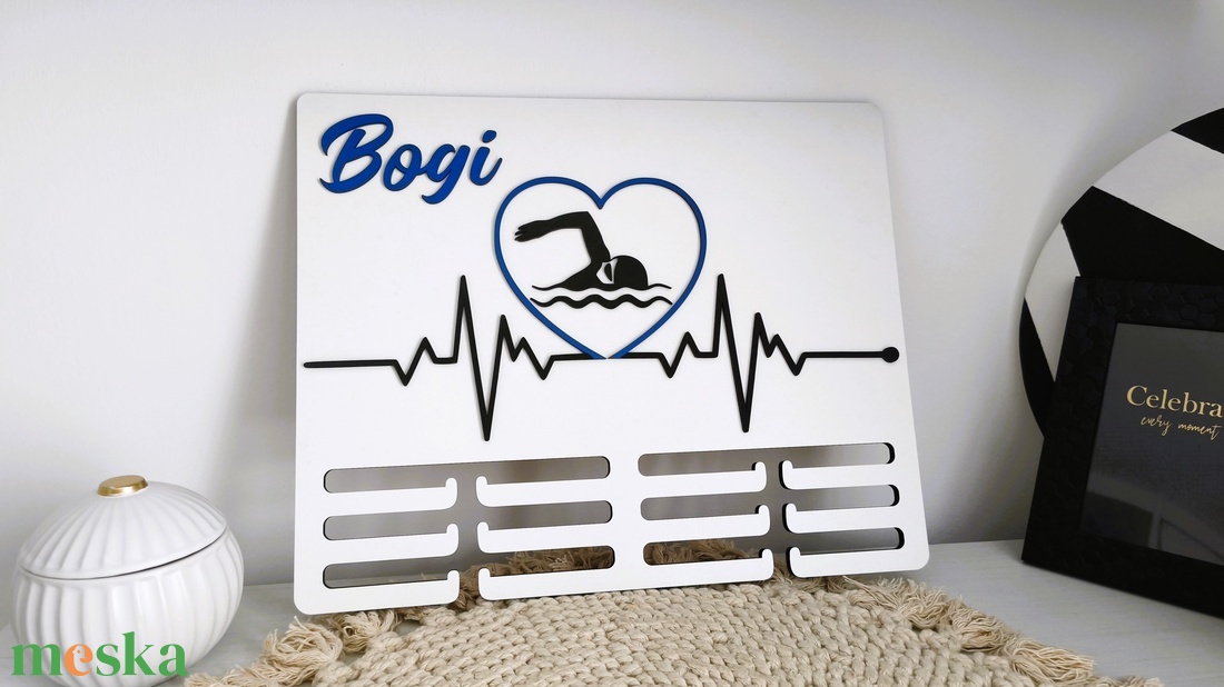 Éremtartó - úszás - otthon & életmód - dekoráció - fali és függő dekoráció - éremtartó - Meska.hu