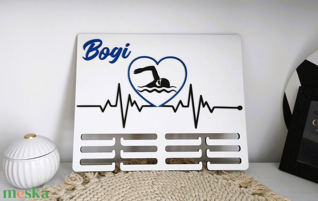 Éremtartó - úszás - otthon & életmód - dekoráció - fali és függő dekoráció - éremtartó - Meska.hu