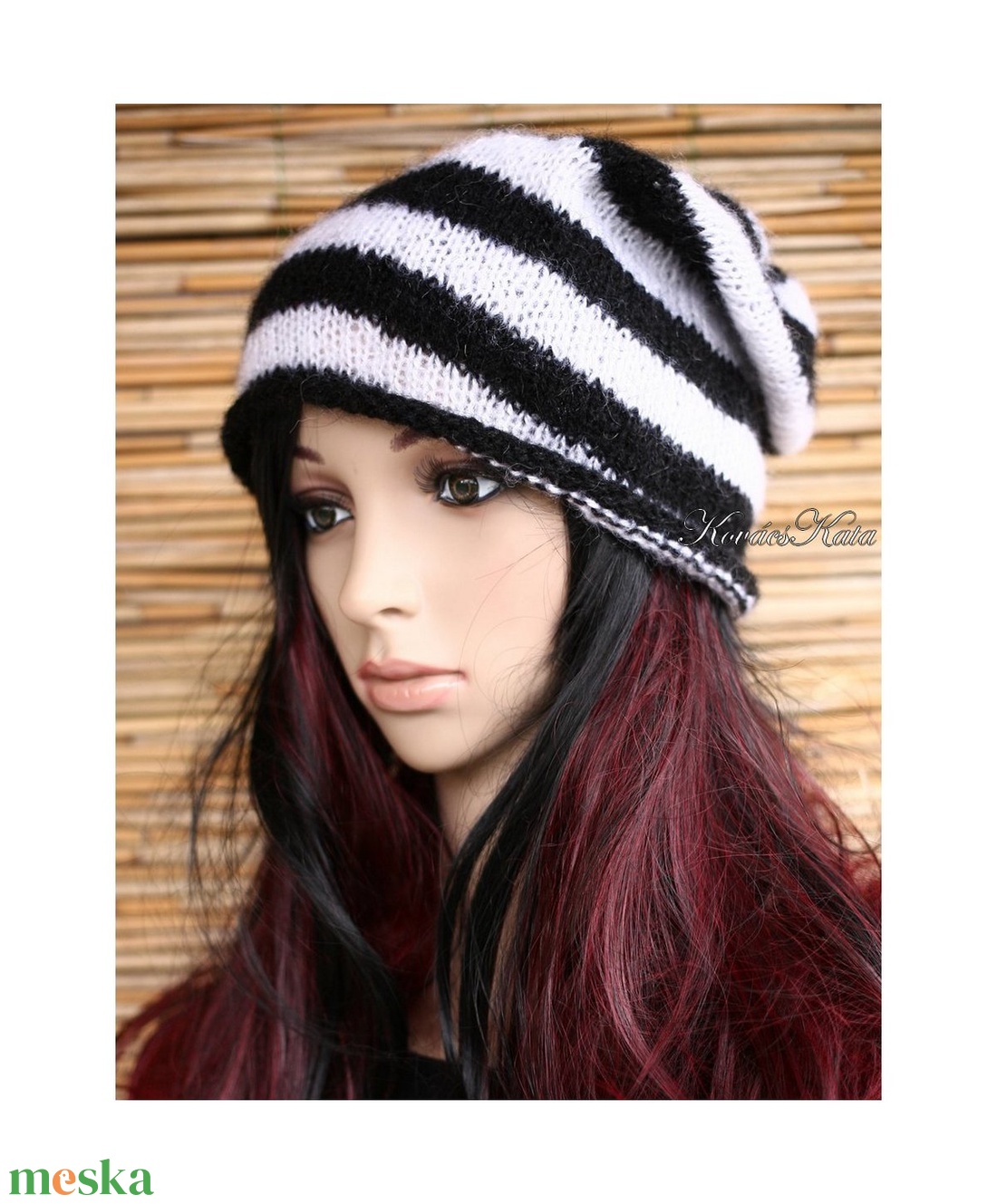 BUGSY / beanie - trendi kézzel kötött akril sapka / fekete és fehér - ruha & divat - sál, sapka, kendő - sapka - Meska.hu BUGSY / beanie - trendi kézzel kötött akril sapka / fekete és fehér - ruha & divat - sál, sapka, kendő - sapka - Meska.hu