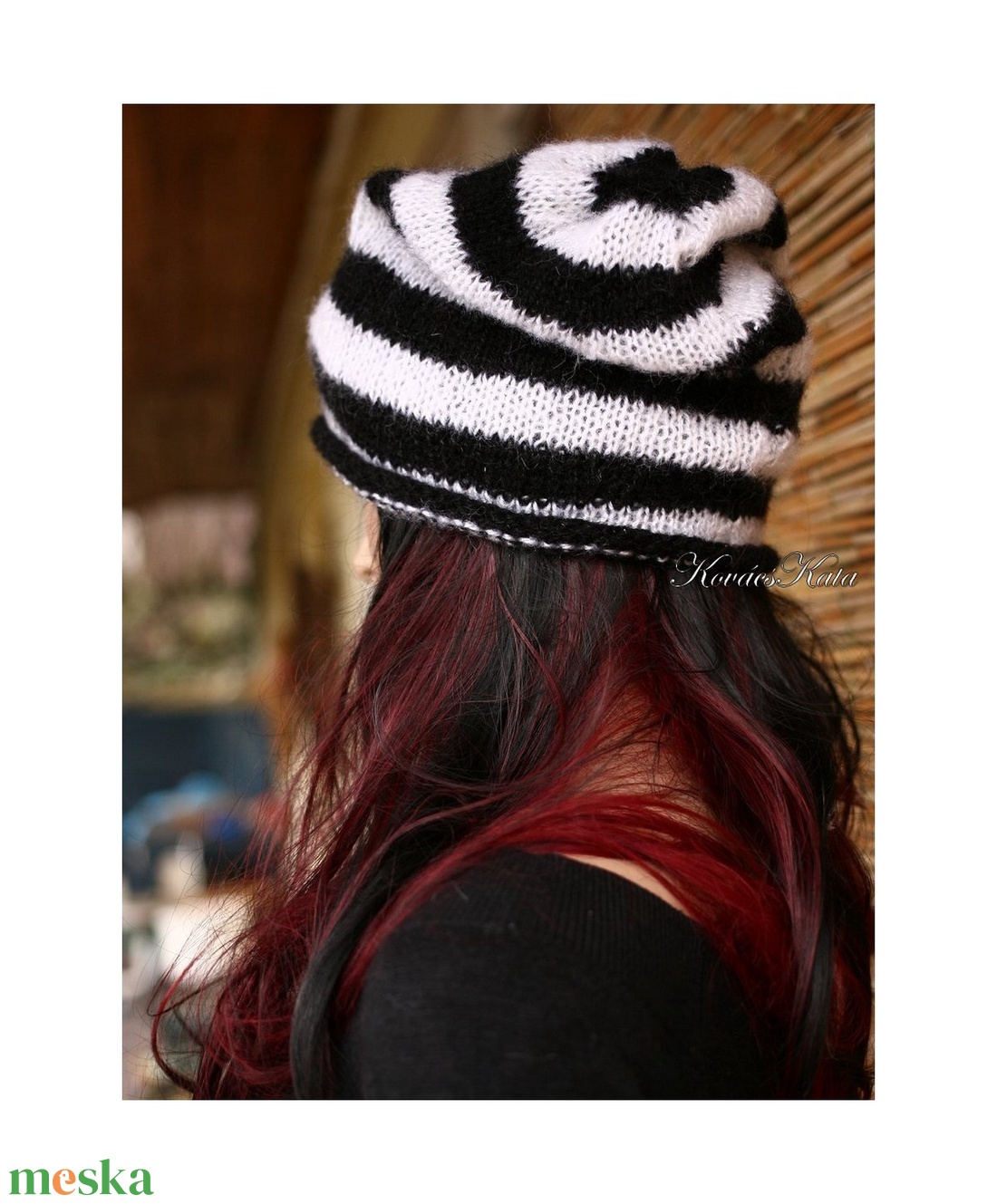 BUGSY / beanie - trendi kézzel kötött akril sapka / fekete és fehér - ruha & divat - sál, sapka, kendő - sapka - Meska.hu BUGSY / beanie - trendi kézzel kötött akril sapka / fekete és fehér - ruha & divat - sál, sapka, kendő - sapka - Meska.hu