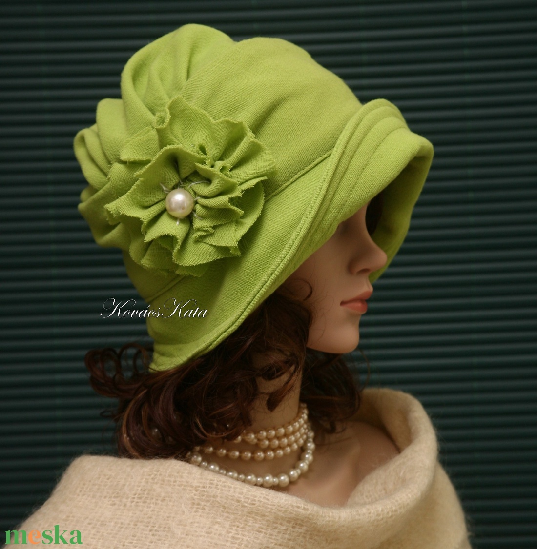 ERNA cloche - extravagáns flapper kalap - ruha & divat - sál, sapka, kendő - kalap - Meska.hu ERNA cloche - extravagáns flapper kalap - ruha & divat - sál, sapka, kendő - kalap - Meska.hu