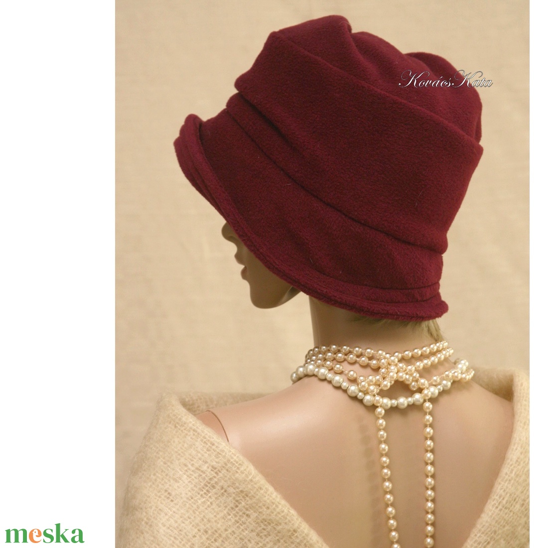 ERNA cloche /cherry - polár flapper kalap - ruha & divat - sál, sapka, kendő - kalap - Meska.hu ERNA cloche /cherry - polár flapper kalap - ruha & divat - sál, sapka, kendő - kalap - Meska.hu
