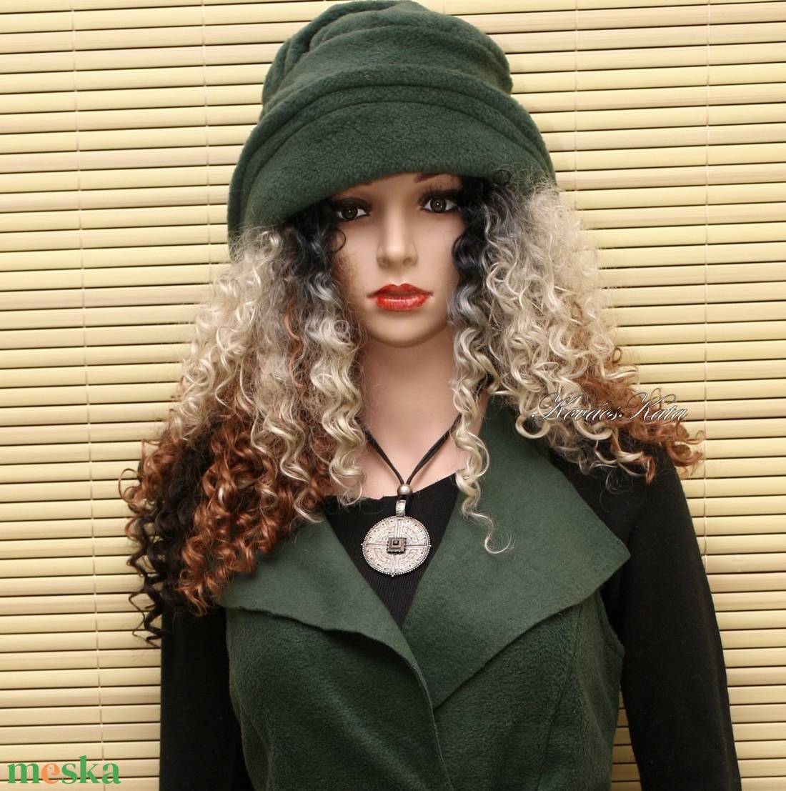 ERNA cloche - smaragd-zöld polár flapper kalap - ruha & divat - sál, sapka, kendő - kalap - Meska.hu ERNA cloche - smaragd-zöld polár flapper kalap - ruha & divat - sál, sapka, kendő - kalap - Meska.hu