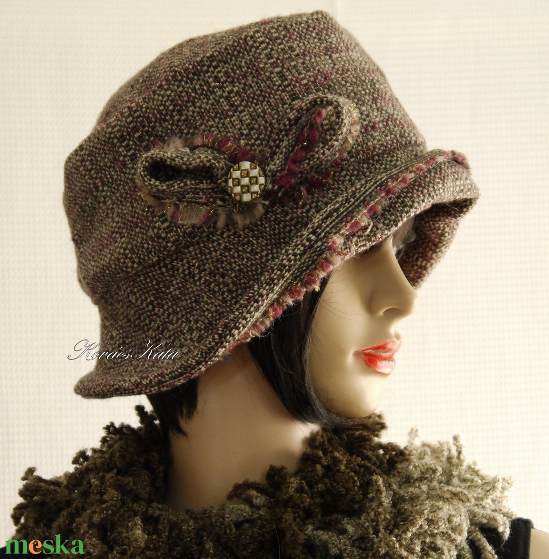 FRIDA cloche - gyapjúszövet flapper-kalap - ruha & divat - sál, sapka, kendő - kalap - Meska.hu FRIDA cloche - gyapjúszövet flapper-kalap - ruha & divat - sál, sapka, kendő - kalap - Meska.hu
