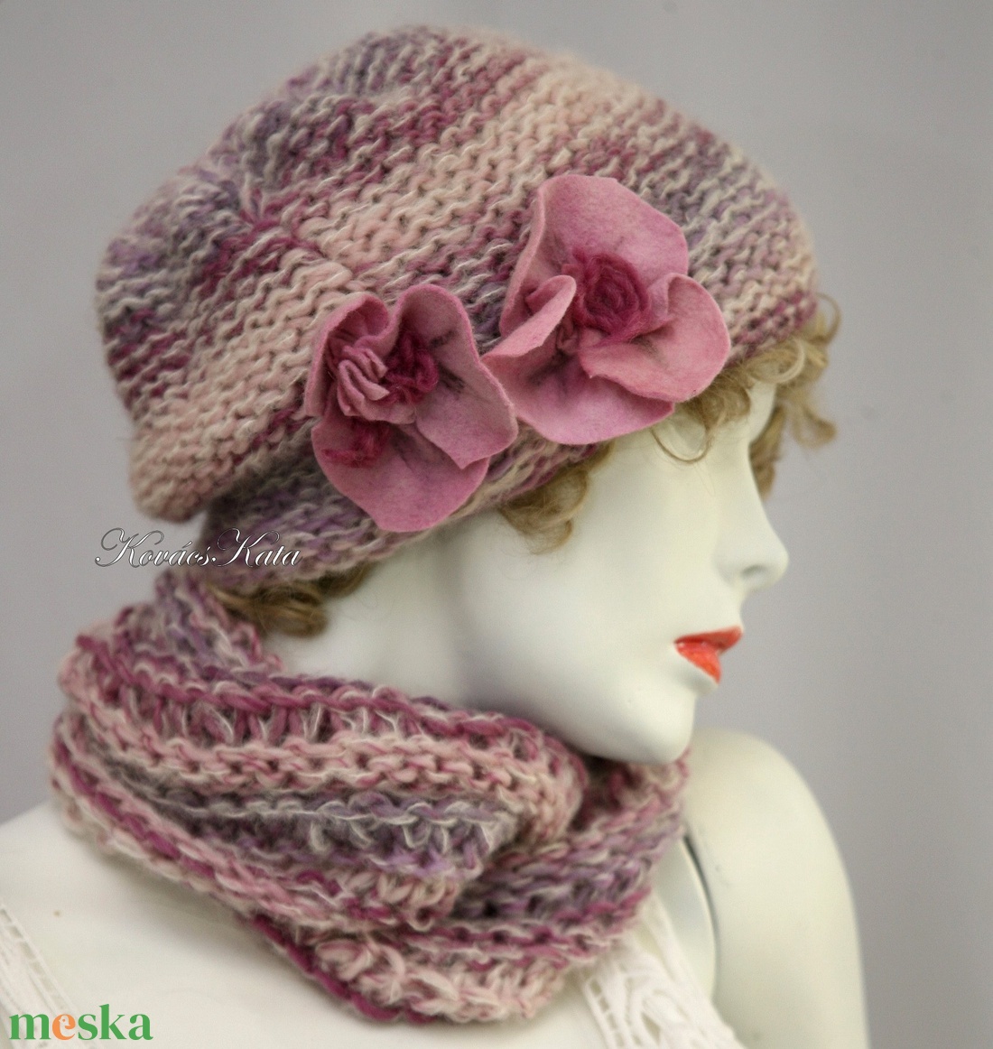 DOROTHY/Rose - kézzel kötött sapka- és kámzsa-sál szett - ruha & divat - sál, sapka, kendő - sapka & sál szett - Meska.hu DOROTHY/Rose - kézzel kötött sapka- és kámzsa-sál szett - ruha & divat - sál, sapka, kendő - sapka & sál szett - Meska.hu