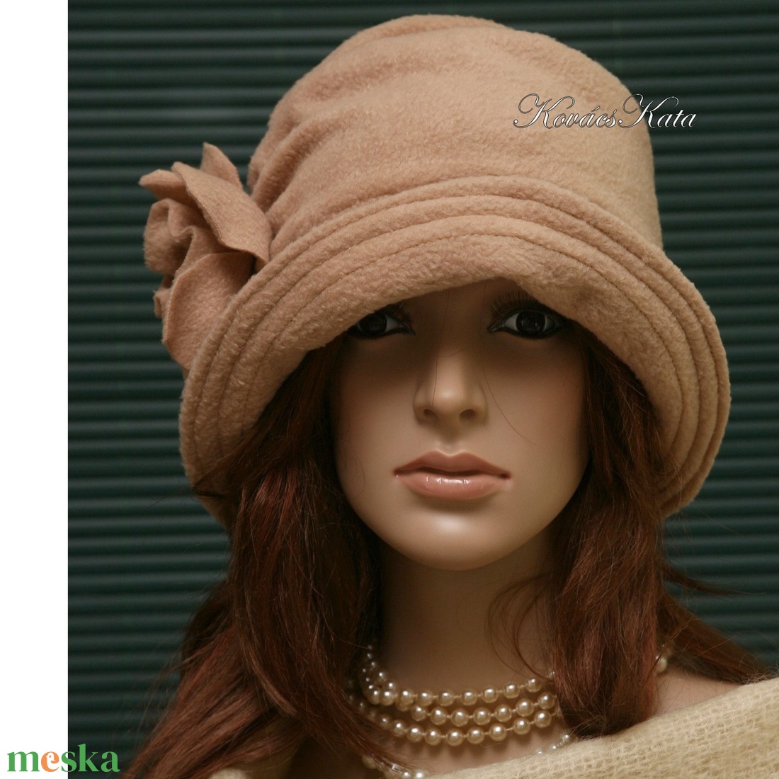 ERNA cloche - polár flapper kalap L-XL - ruha & divat - sál, sapka, kendő - kalap - Meska.hu ERNA cloche - polár flapper kalap L-XL - ruha & divat - sál, sapka, kendő - kalap - Meska.hu