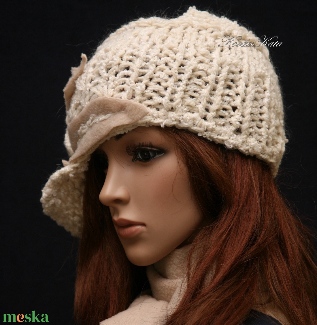 CLOCHE-ART szett - kötött kalap sállal /tört-fehér - ruha & divat - sál, sapka, kendő - sapka & sál szett - Meska.hu