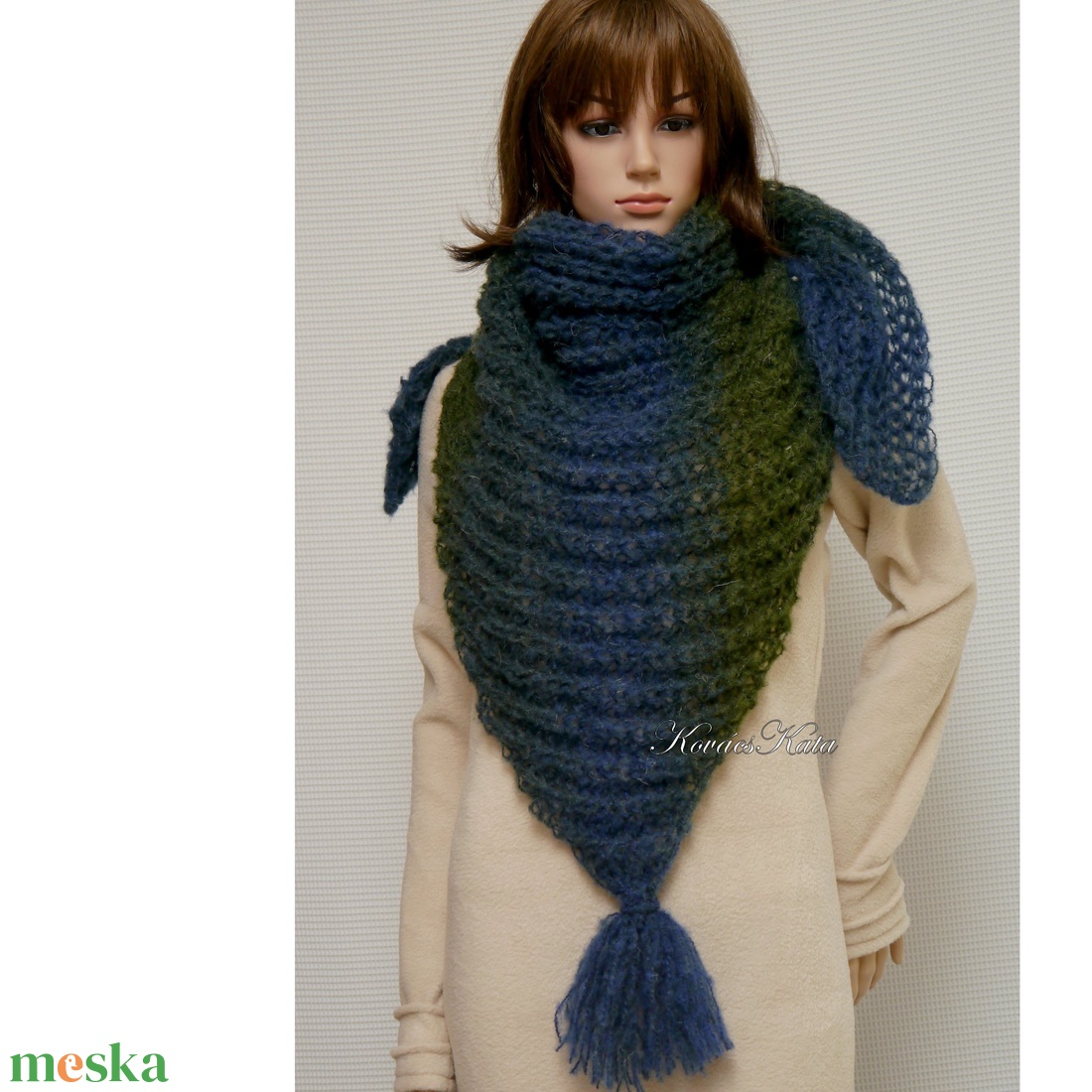 GIDA/kék-zöld mohair - trendi kézzel kötött vállkendő - ruha & divat - sál, sapka, kendő - vállkendő - Meska.hu GIDA/kék-zöld mohair - trendi kézzel kötött vállkendő - ruha & divat - sál, sapka, kendő - vállkendő - Meska.hu