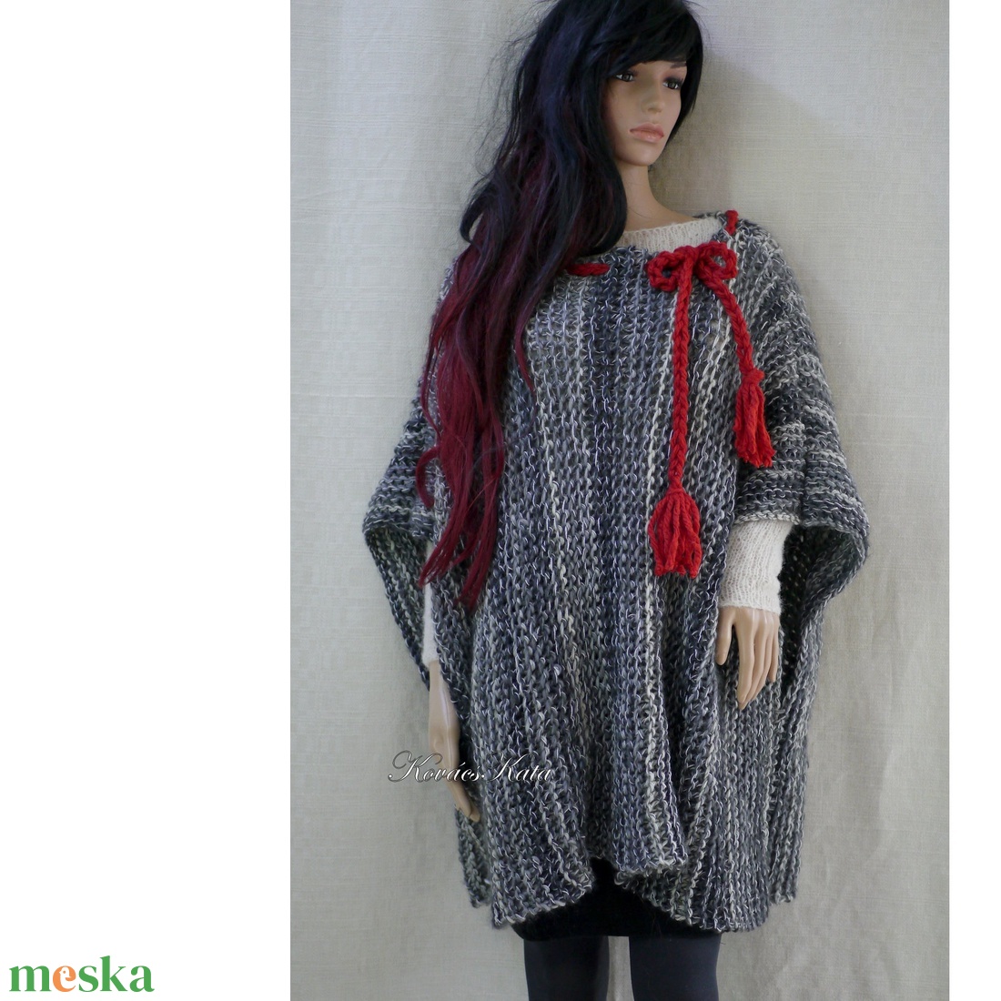 GYAPJÚ-PONCSÓ - kézzel kötött lagenlook design - ruha & divat - női ruha - poncsó - Meska.hu GYAPJÚ-PONCSÓ - kézzel kötött lagenlook design - ruha & divat - női ruha - poncsó - Meska.hu