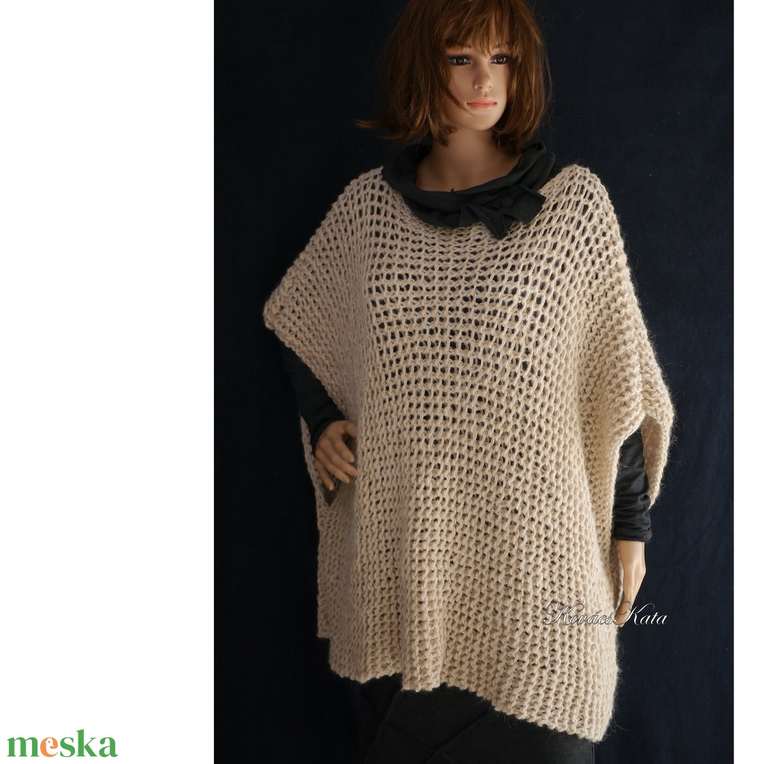 ALPAKA-PONCSÓ - kézzel kötött lagenlook design - ruha & divat - női ruha - poncsó - Meska.hu ALPAKA-PONCSÓ - kézzel kötött lagenlook design - ruha & divat - női ruha - poncsó - Meska.hu