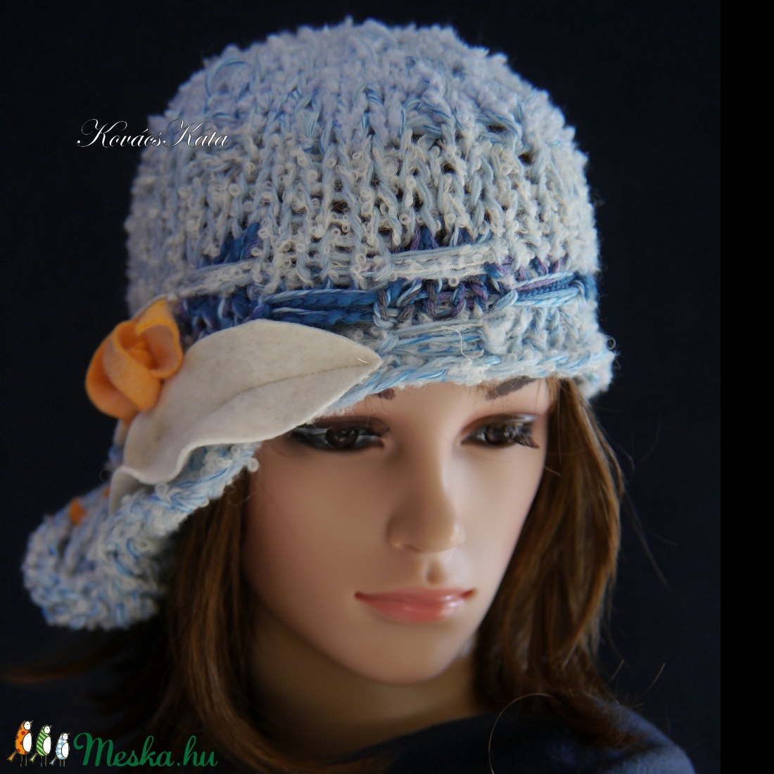 CLOCHE-ART kötött kalap /  világos-kékek - ruha & divat - sál, sapka, kendő - sapka - Meska.hu
