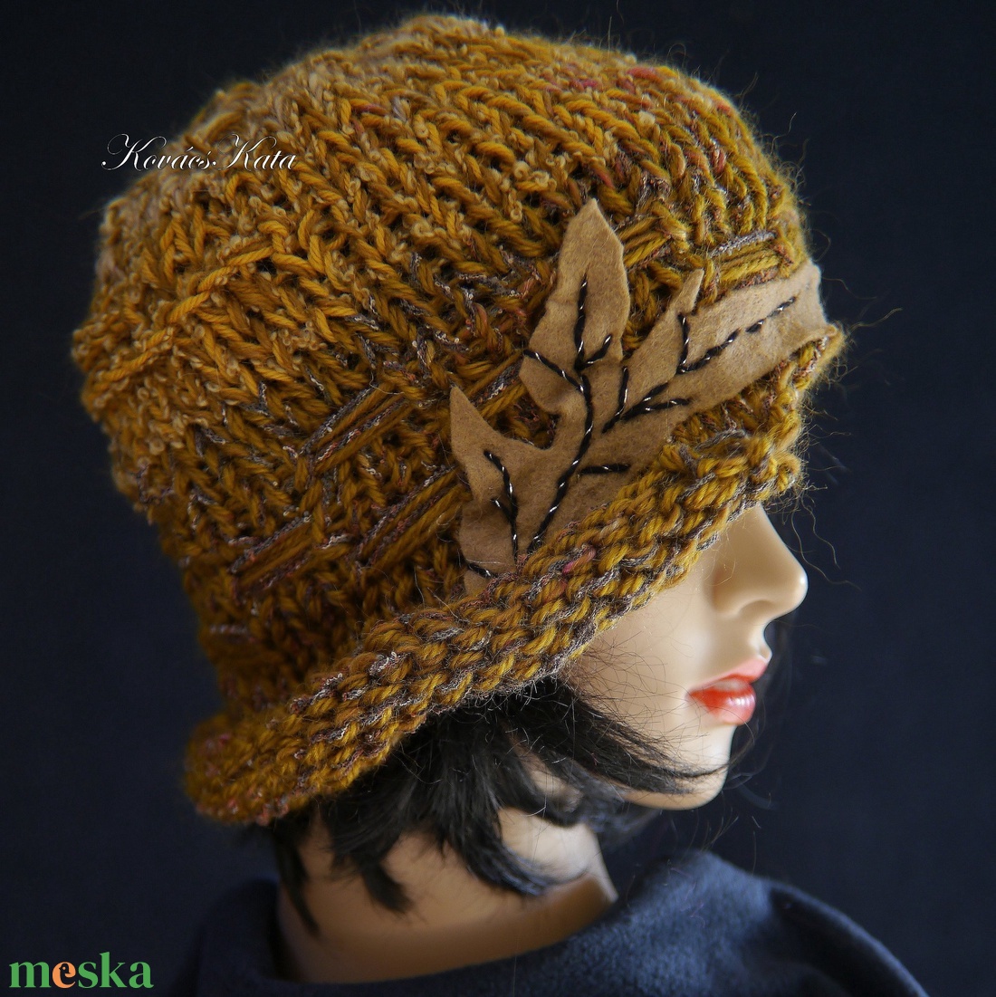 CLOCHE-ART - extravagáns kézzel kötött kalap, sapka / mustár - ruha & divat - sál, sapka, kendő - sapka - Meska.hu