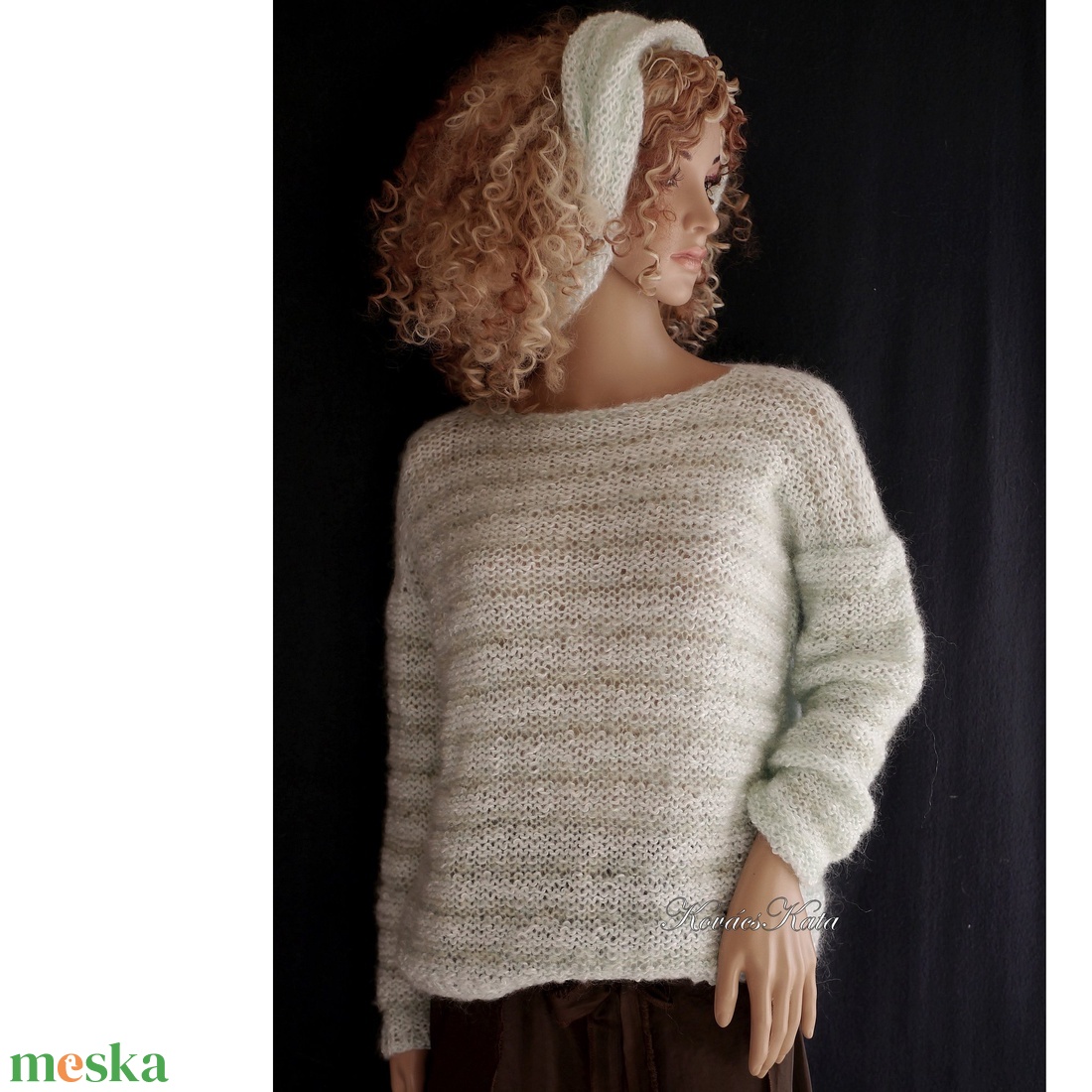 MENTA MOHAIR-PULCSI - exkluzív kézzel kötött pulóver kámzsával - ruha & divat - női ruha - pulóver - Meska.hu MENTA MOHAIR-PULCSI - exkluzív kézzel kötött pulóver kámzsával - ruha & divat - női ruha - pulóver - Meska.hu