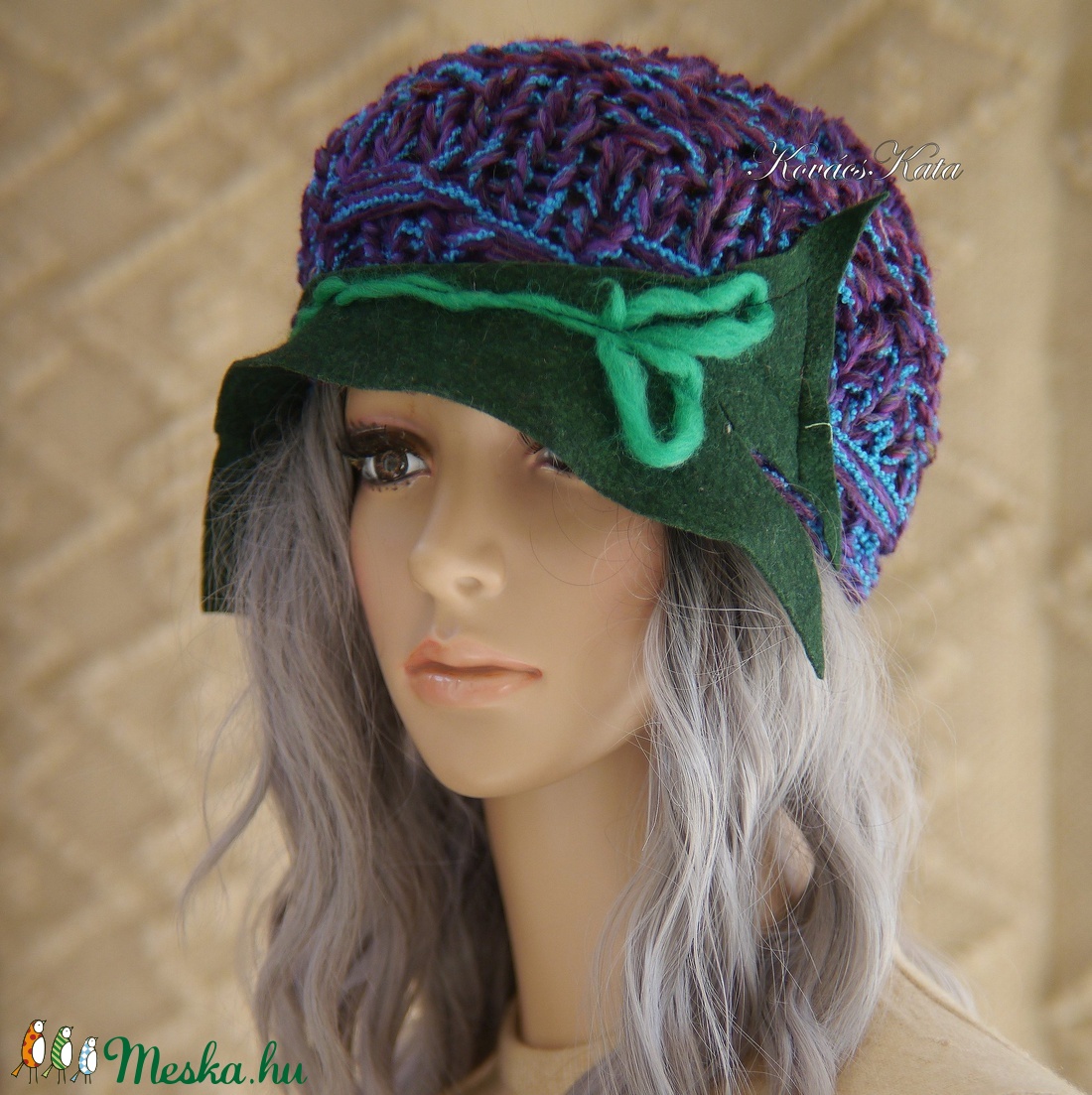 CLOCHE-ART - kézzel kötött kalap / lila-zöld  - ruha & divat - sál, sapka, kendő - sapka - Meska.hu