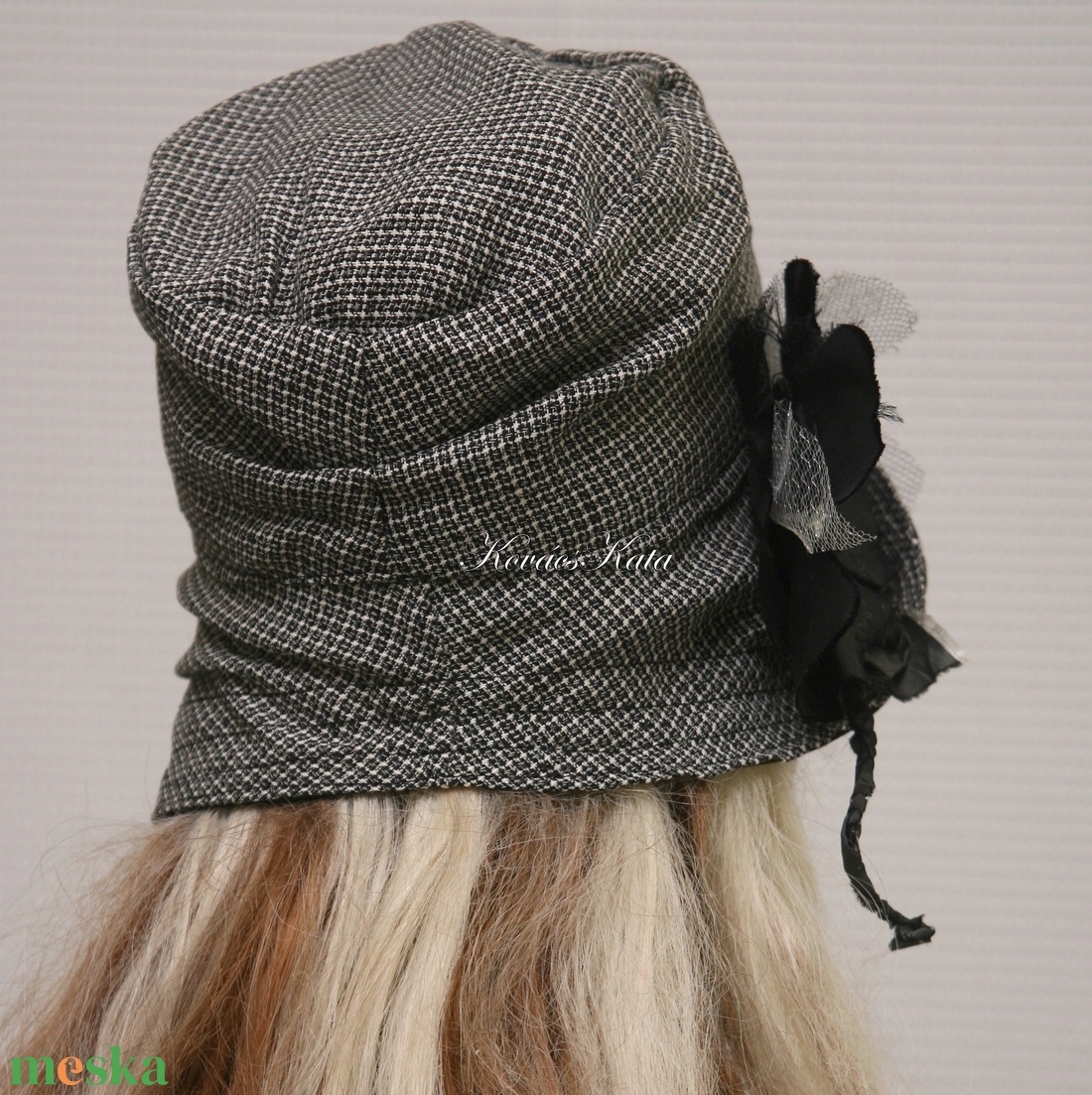 MALINKA cloche - lenszövet flapper kalap - ruha & divat - sál, sapka, kendő - kalap - Meska.hu MALINKA cloche - lenszövet flapper kalap - ruha & divat - sál, sapka, kendő - kalap - Meska.hu