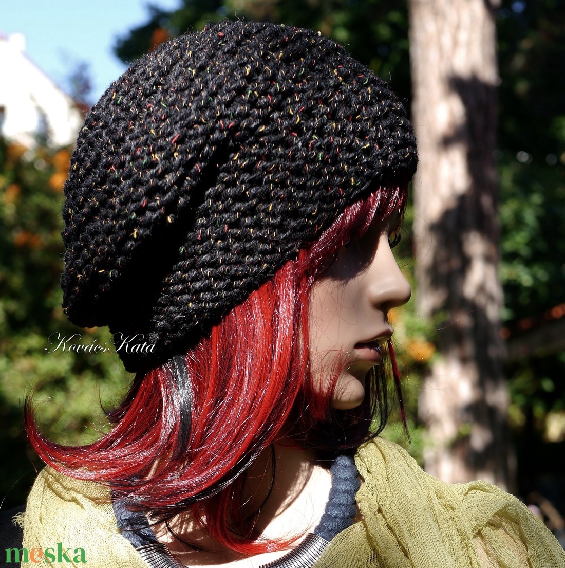 BEANIE / alma - trendi kézzel kötött sapka / színes-noppos fekete - ruha & divat - sál, sapka, kendő - sapka - Meska.hu BEANIE / alma - trendi kézzel kötött sapka / színes-noppos fekete - ruha & divat - sál, sapka, kendő - sapka - Meska.hu