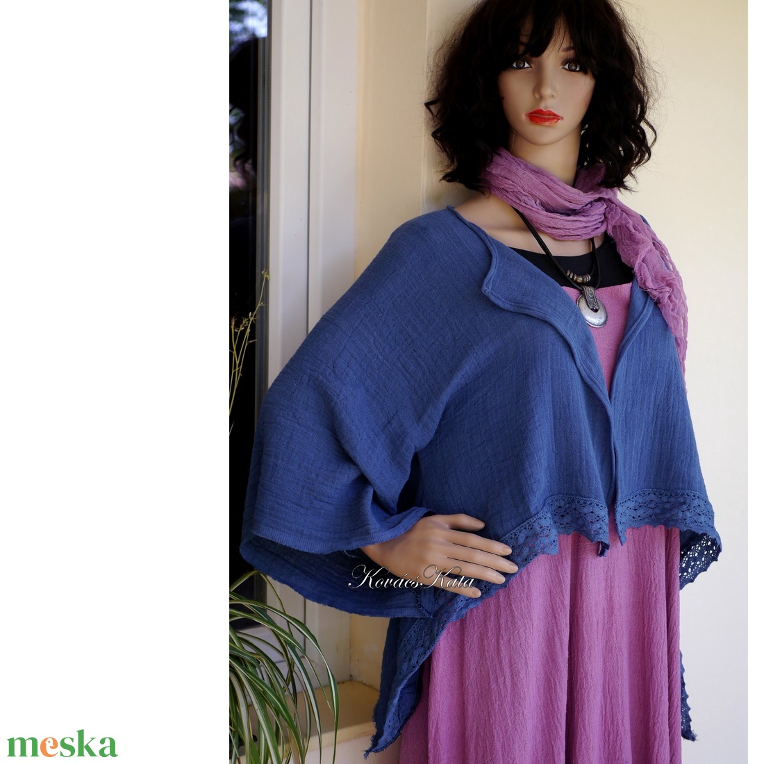 KIMONÓ-KABÁTKA - csipkés aljú gézkabátka / tengerészkék - ruha & divat - női ruha - bolero - Meska.hu KIMONÓ-KABÁTKA - csipkés aljú gézkabátka / tengerészkék - ruha & divat - női ruha - bolero - Meska.hu