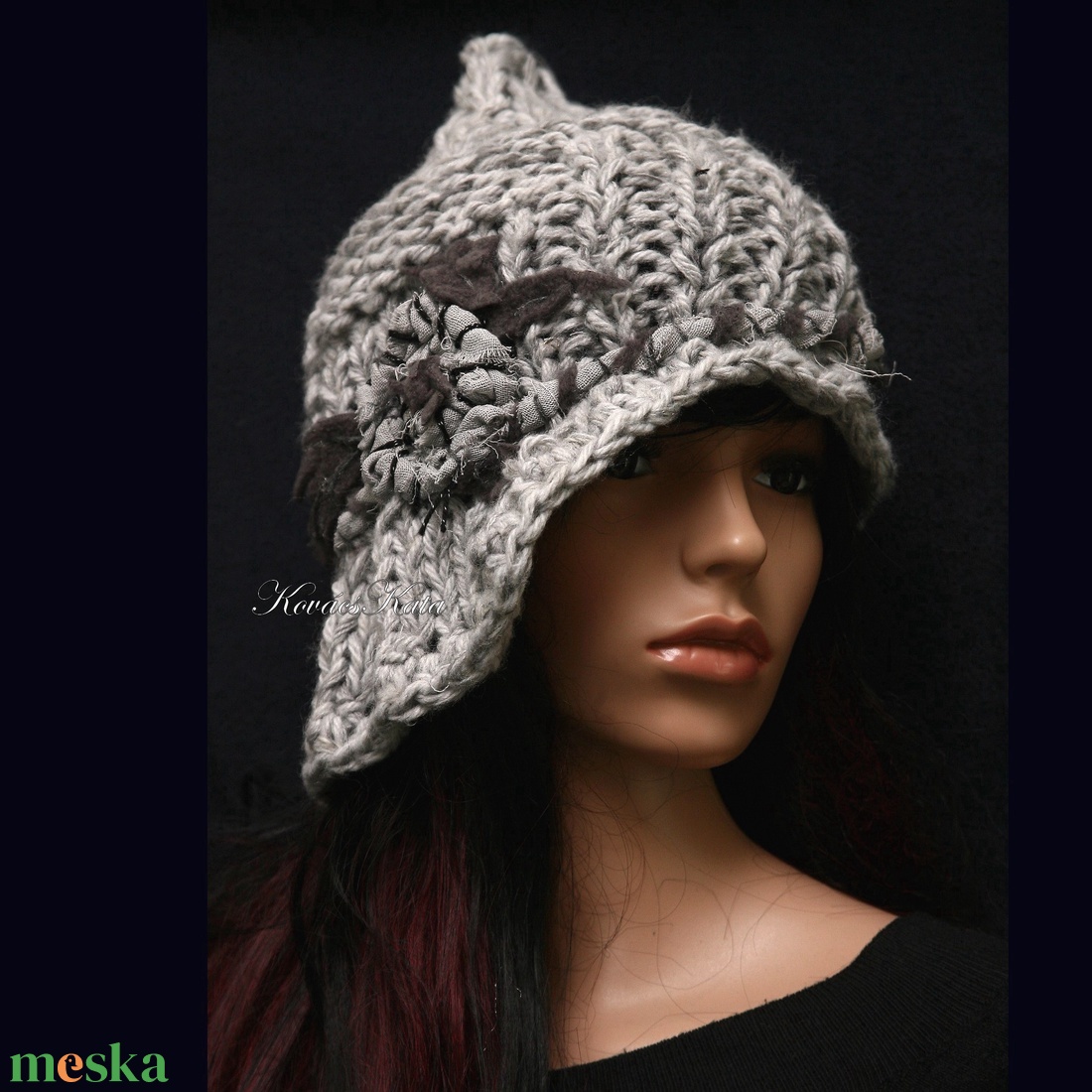 CLOCHE-ART - extravagáns kézzel kötött kalap - ruha & divat - sál, sapka, kendő - sapka - Meska.hu