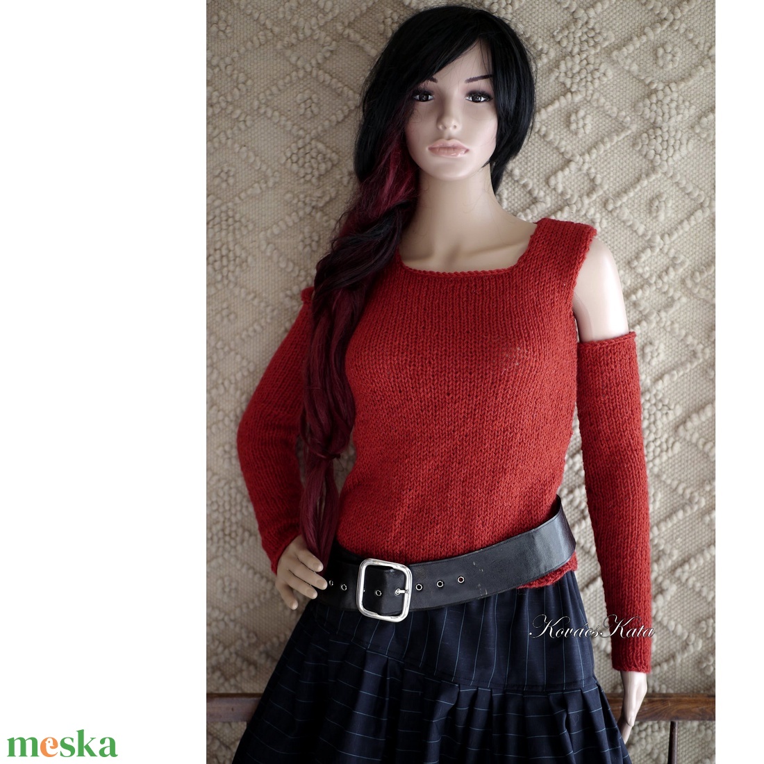 MIMI-PULCSI - kézzel kötött design pulóver kesztyűszárral / borvörös  - ruha & divat - női ruha - pulóver & kardigán - Meska.hu