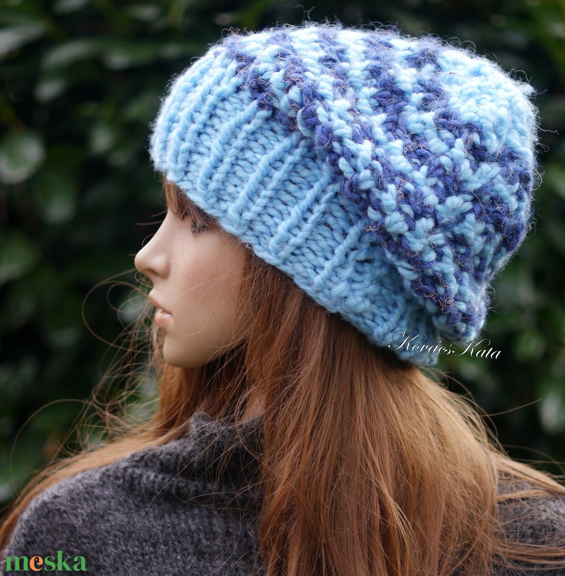 SZILVI-SAPI / chunky beanie - trendi kézzel kötött gyapjú sapka / kékek - ruha & divat - sál, sapka, kendő - sapka - Meska.hu SZILVI-SAPI / chunky beanie - trendi kézzel kötött gyapjú sapka / kékek - ruha & divat - sál, sapka, kendő - sapka - Meska.hu