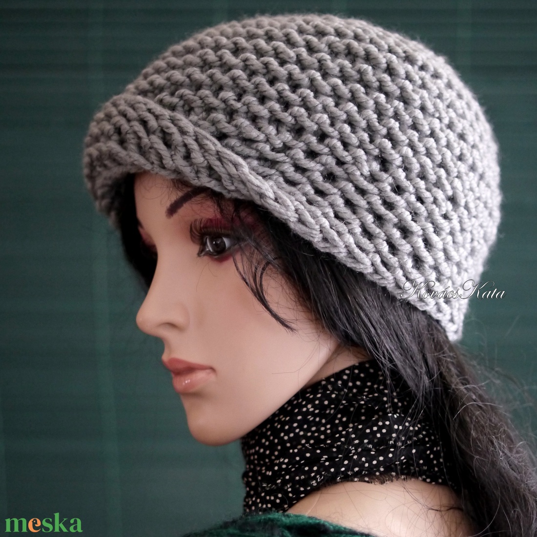 BEANIE/chunky - trendi kézzel kötött téli akril sapka / antracit-szürke - ruha & divat - sál, sapka, kendő - sapka - Meska.hu BEANIE/chunky - trendi kézzel kötött téli akril sapka / antracit-szürke - ruha & divat - sál, sapka, kendő - sapka - Meska.hu