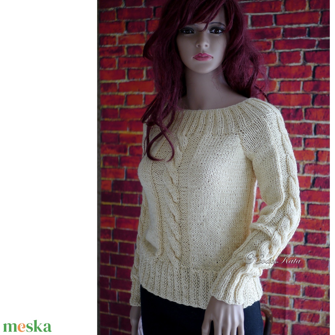 BABETT BabyAlpaca Silk - exkluzív kézzel kötött chunky design pulóver / vanília - ruha & divat - női ruha - pulóver - Meska.hu BABETT BabyAlpaca Silk - exkluzív kézzel kötött chunky design pulóver / vanília - ruha & divat - női ruha - pulóver - Meska.hu