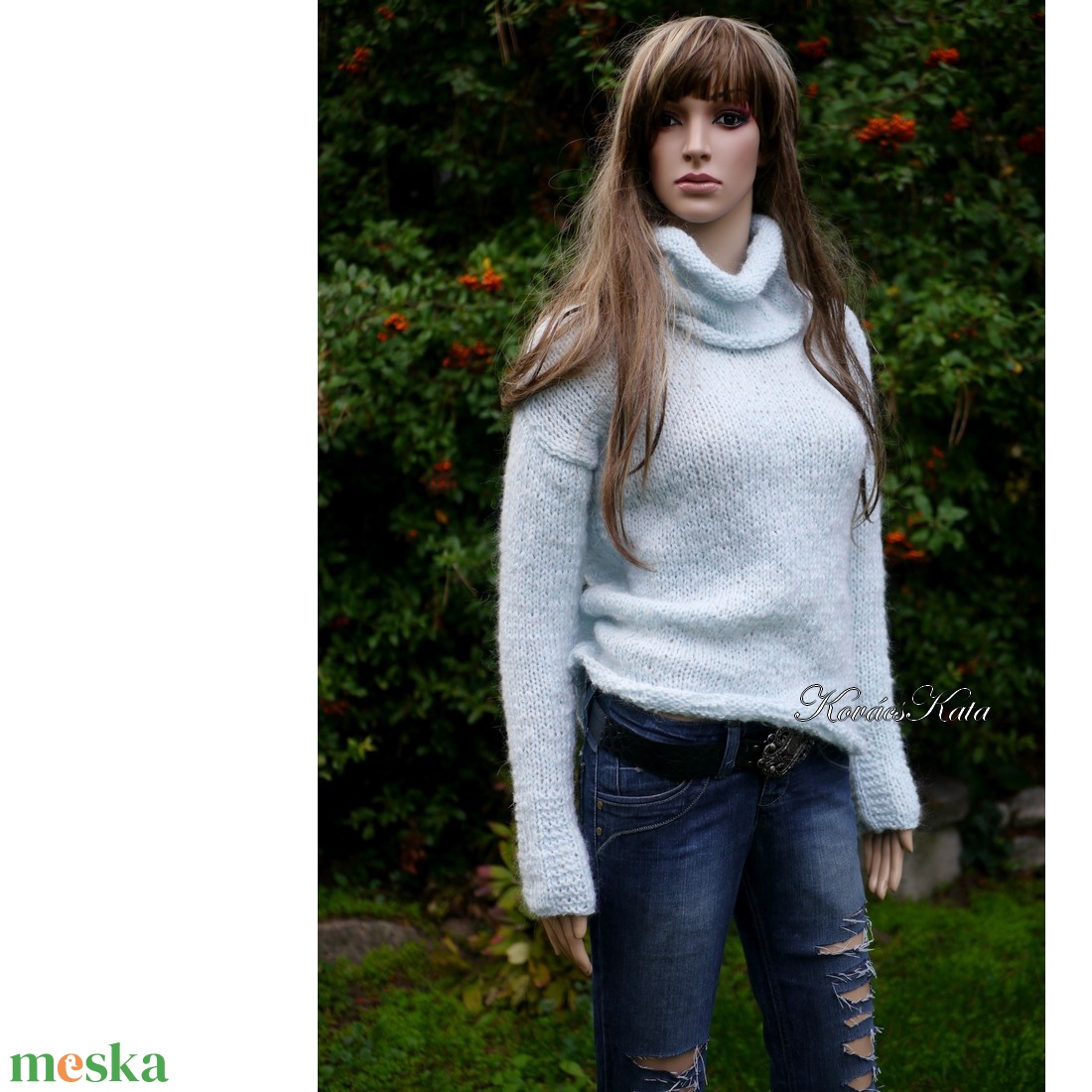 AMANDA - trendi kézzel kötött pulóver + kámzsával / jég-kék - ruha & divat - női ruha - pulóver - Meska.hu AMANDA - trendi kézzel kötött pulóver + kámzsával / jég-kék - ruha & divat - női ruha - pulóver - Meska.hu