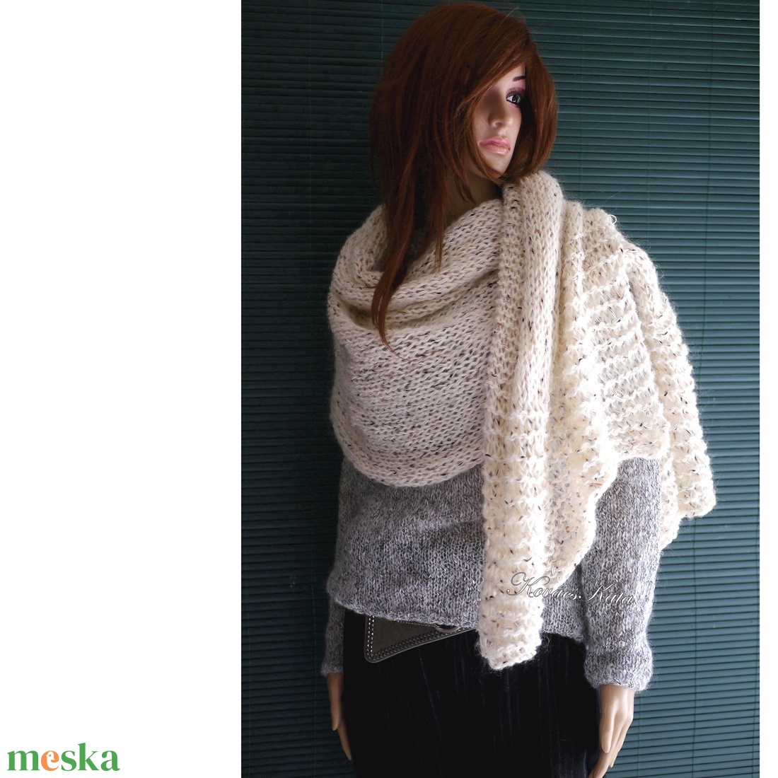 MAXI-STÓLA - extravagáns kézzel kötött mohair sál HERMELIN / bézs - ruha & divat - női ruha - poncsó - Meska.hu MAXI-STÓLA - extravagáns kézzel kötött mohair sál HERMELIN / bézs - ruha & divat - női ruha - poncsó - Meska.hu