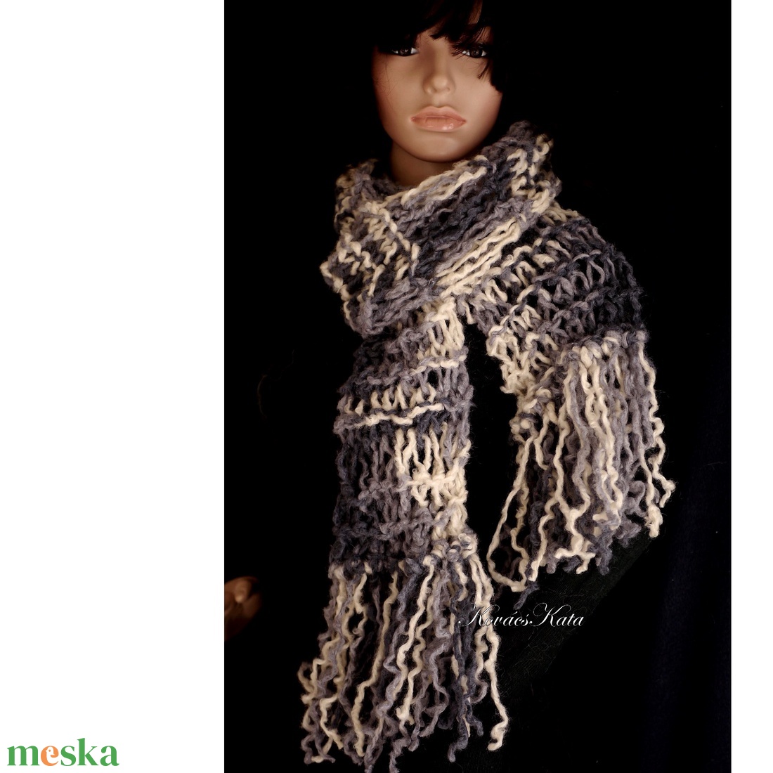 FRINGE SHAWL - extra-vastag kézzel kötött hosszú-rojtos sál / szürke batik - ruha & divat - sál, sapka, kendő - sál - Meska.hu FRINGE SHAWL - extra-vastag kézzel kötött hosszú-rojtos sál / szürke batik - ruha & divat - sál, sapka, kendő - sál - Meska.hu