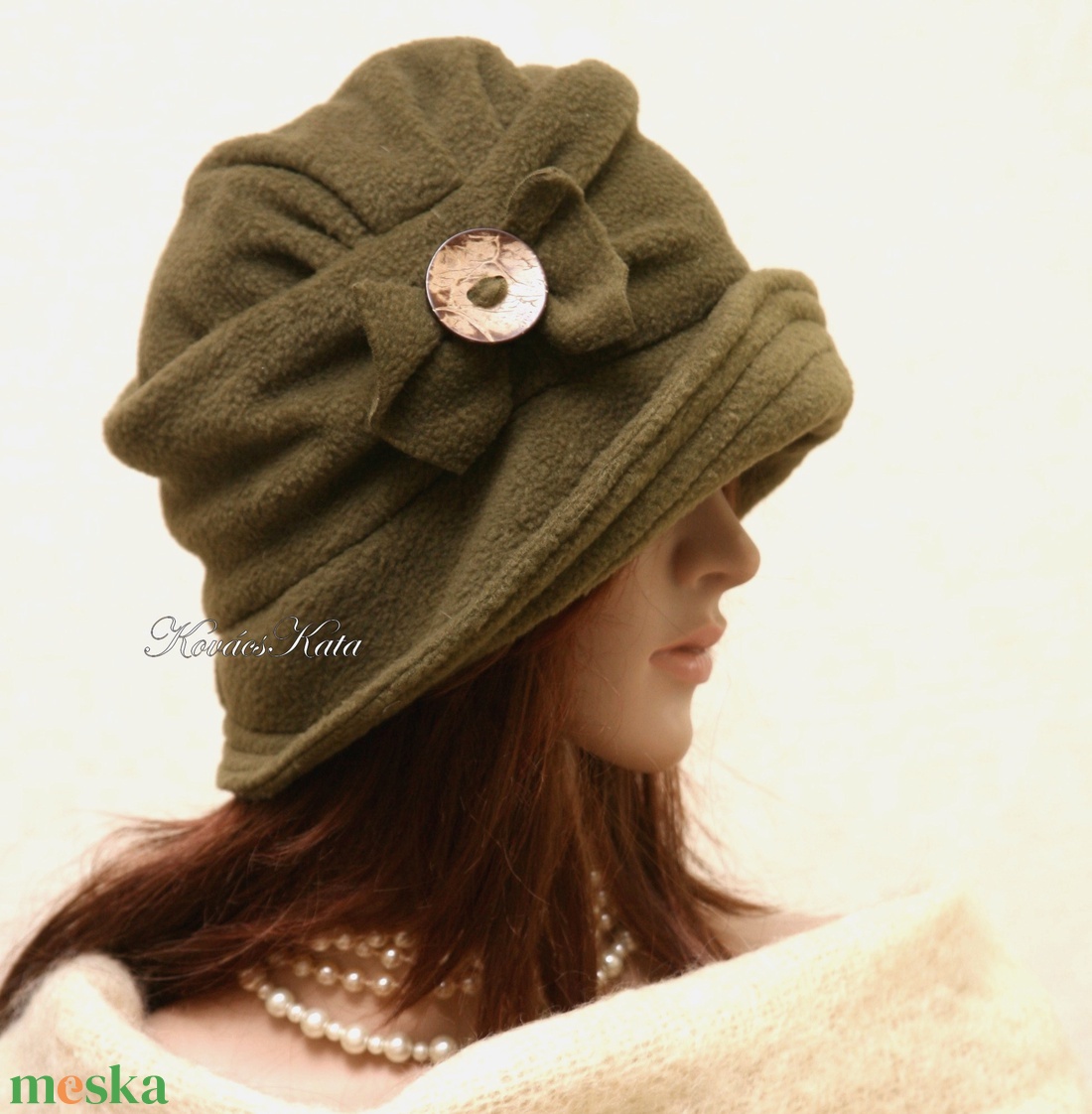 ERNA cloche - polár flapper kalap L - ruha & divat - sál, sapka, kendő - kalap - Meska.hu ERNA cloche - polár flapper kalap L - ruha & divat - sál, sapka, kendő - kalap - Meska.hu