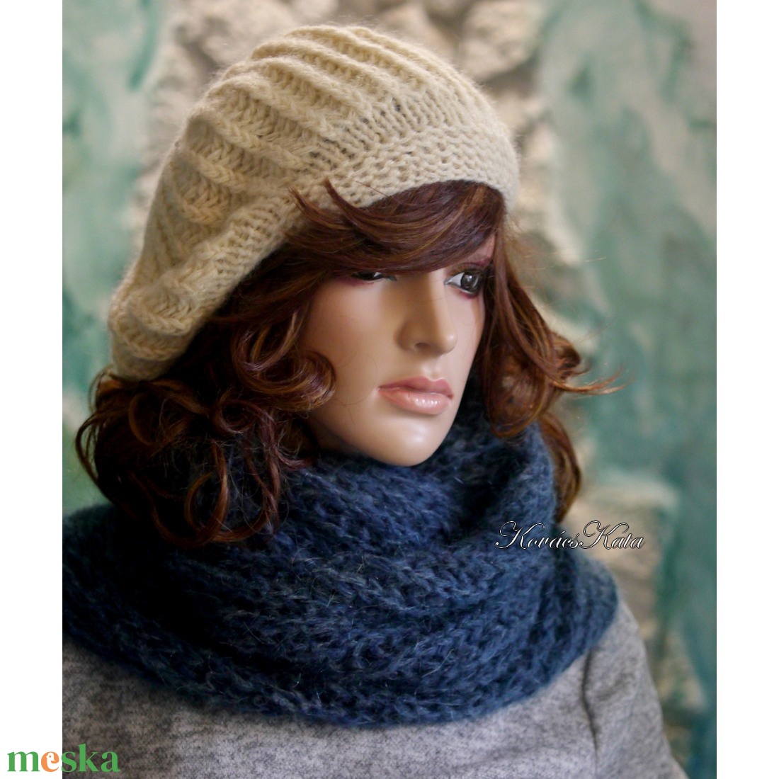 INFINITY / mohair - exkluzív kézzel kötött körsál / sötétkék - ruha & divat - sál, sapka, kendő - sál - Meska.hu INFINITY / mohair - exkluzív kézzel kötött körsál / sötétkék - ruha & divat - sál, sapka, kendő - sál - Meska.hu