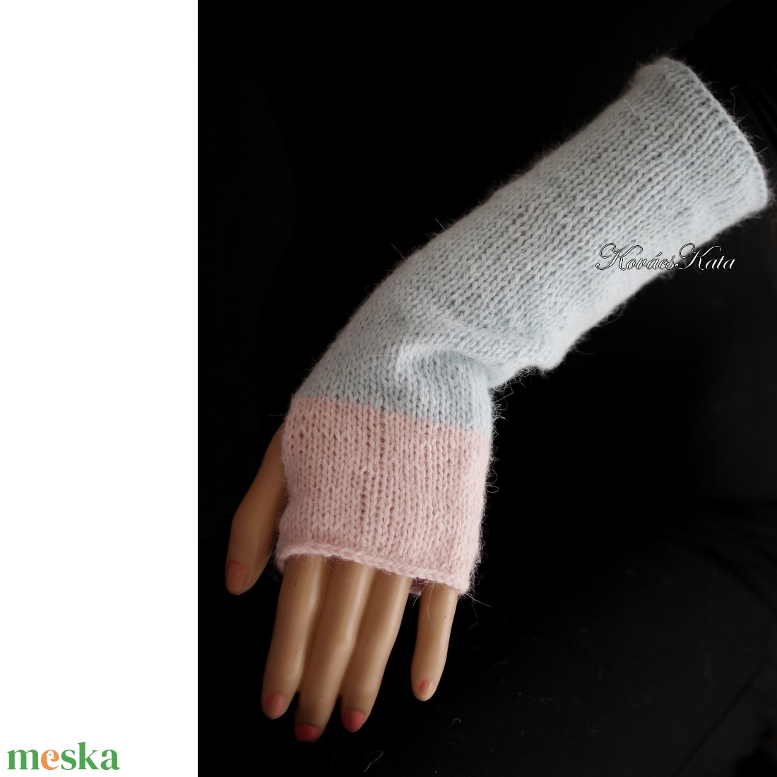 BOSZI-KESZTYŰ / angora - exkluzív kézzel kötött kesztyűszár, kézmelegítő / kék + rózsaszín - ruha & divat - sál, sapka, kendő - kesztyű - Meska.hu BOSZI-KESZTYŰ / angora - exkluzív kézzel kötött kesztyűszár, kézmelegítő / kék + rózsaszín - ruha & divat - sál, sapka, kendő - kesztyű - Meska.hu